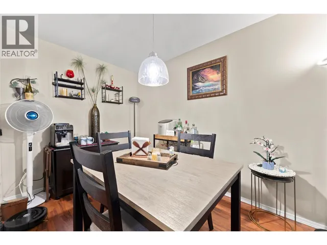 211 - 650 3 STREET SOUTHWEST, Salmon Arm 3