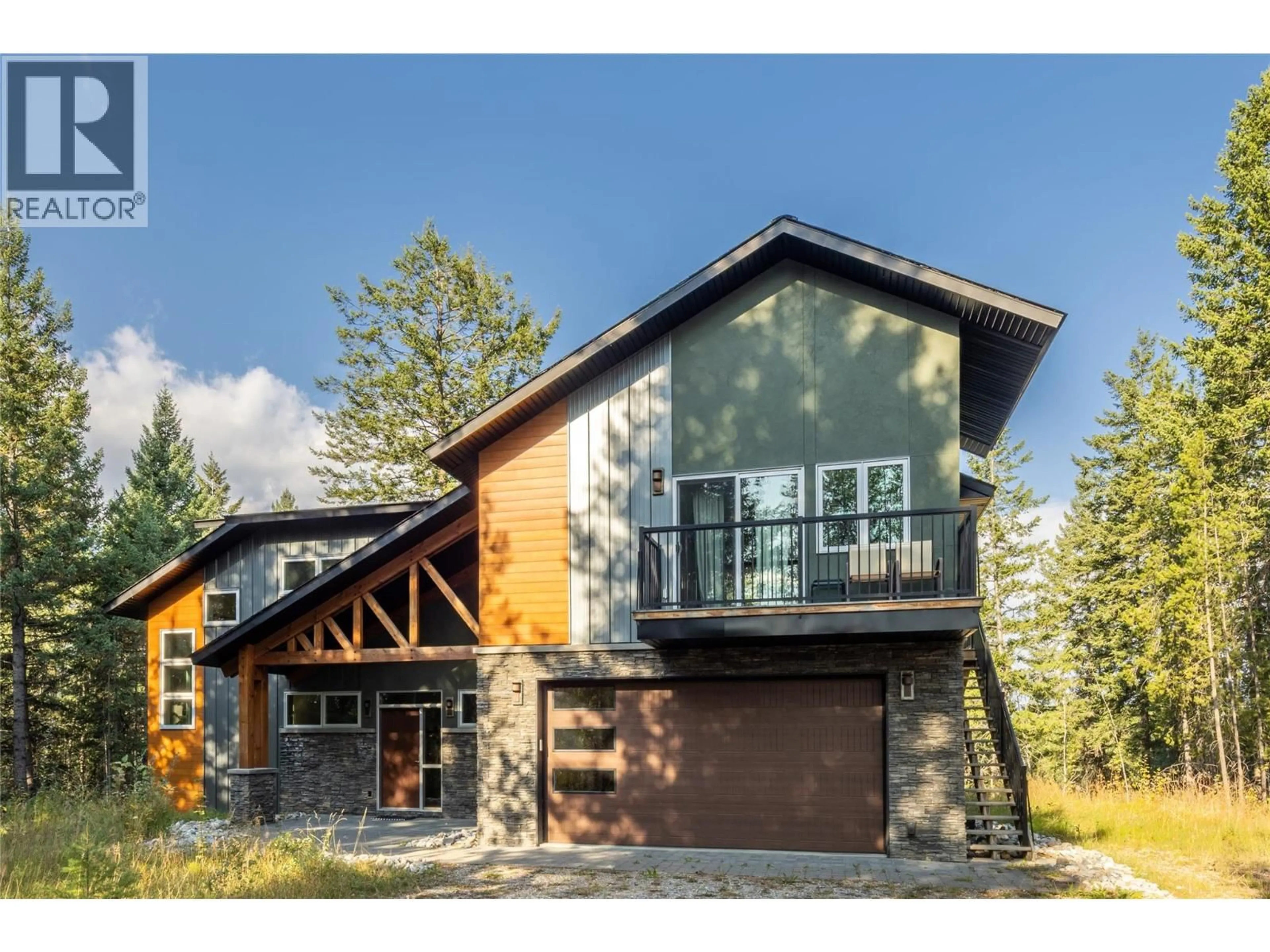 Home with brick exterior material, unknown for 1541 QUARTZ CRESCENT, Golden British Columbia V0A1H3