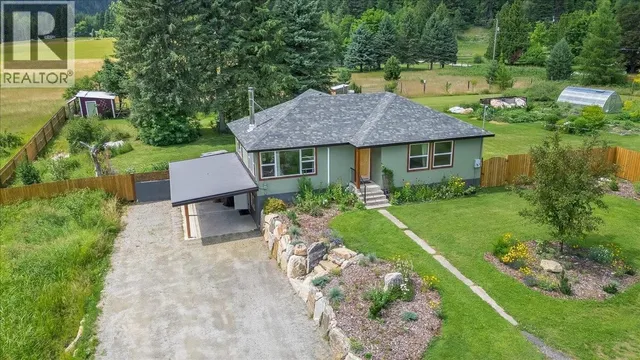 3177 SLOCAN PARK ROAD, Slocan Park 4
