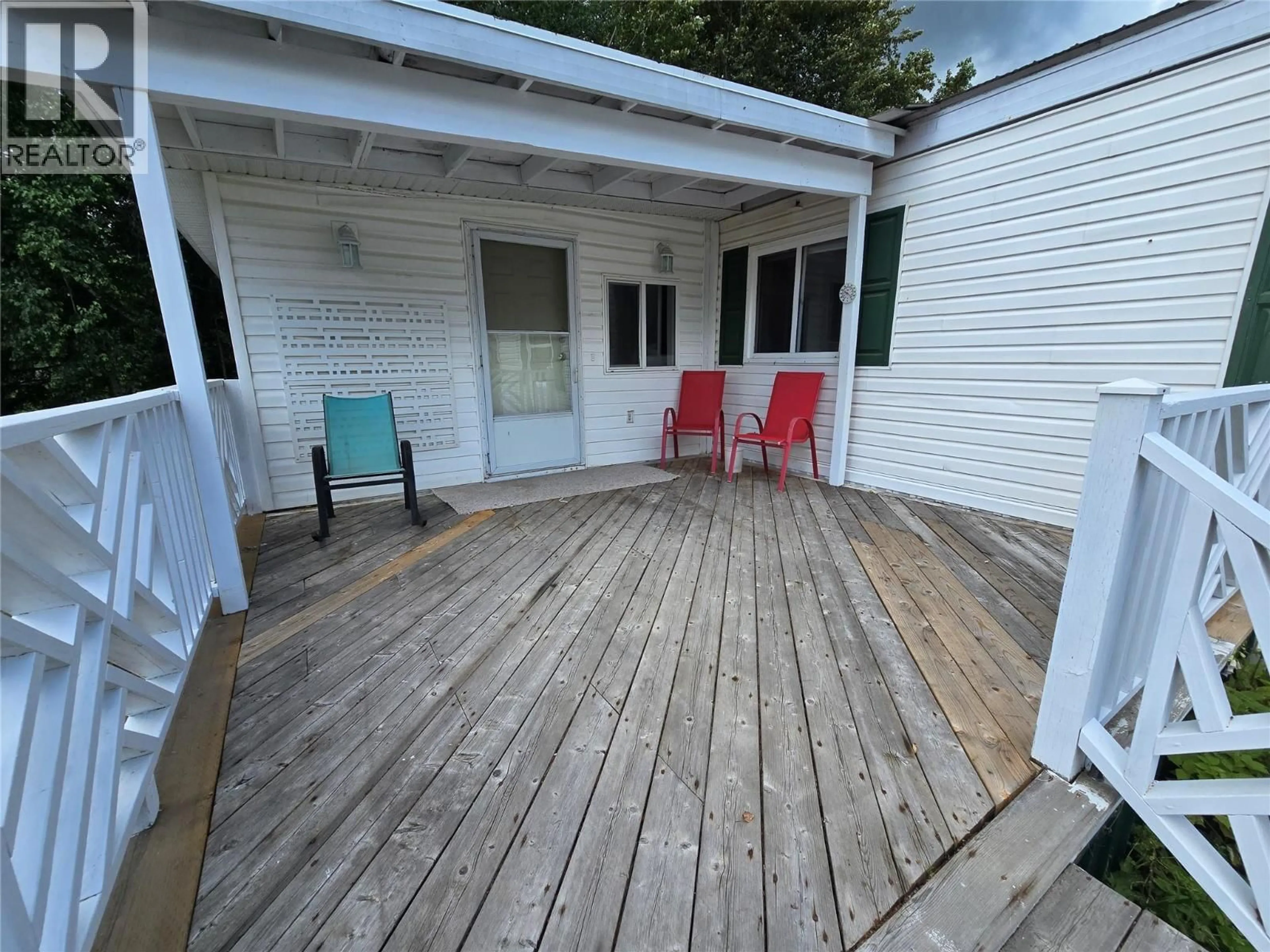 Patio, water/lake/river/ocean view for 7 - 130 FERRY ROAD, Clearwater British Columbia V0E1N2