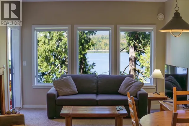 607 - 1971 HARBOUR DRIVE, Ucluelet 5