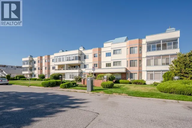 203 - 965 KING STREET, Penticton 2