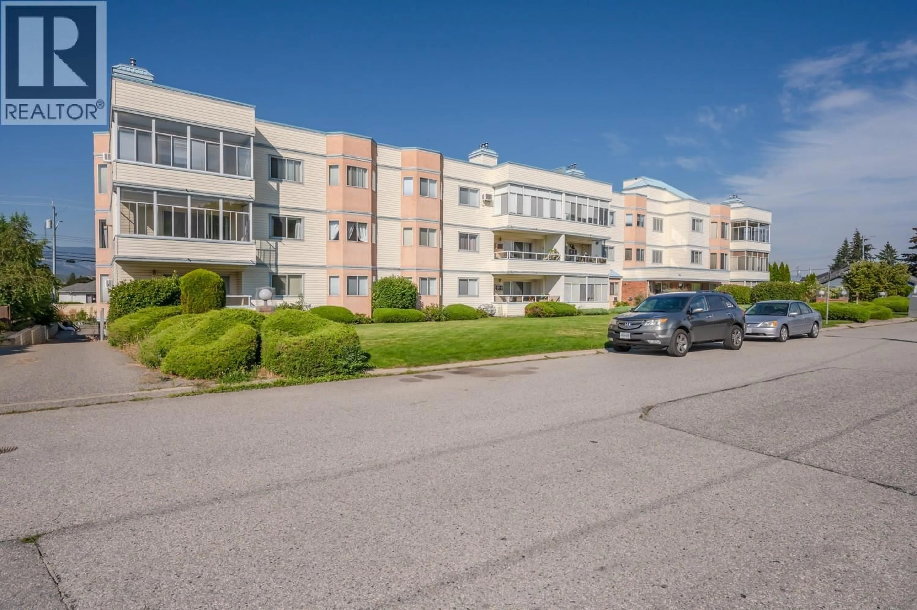 Unknown for 203 - 965 KING STREET, Penticton British Columbia V2A8J4