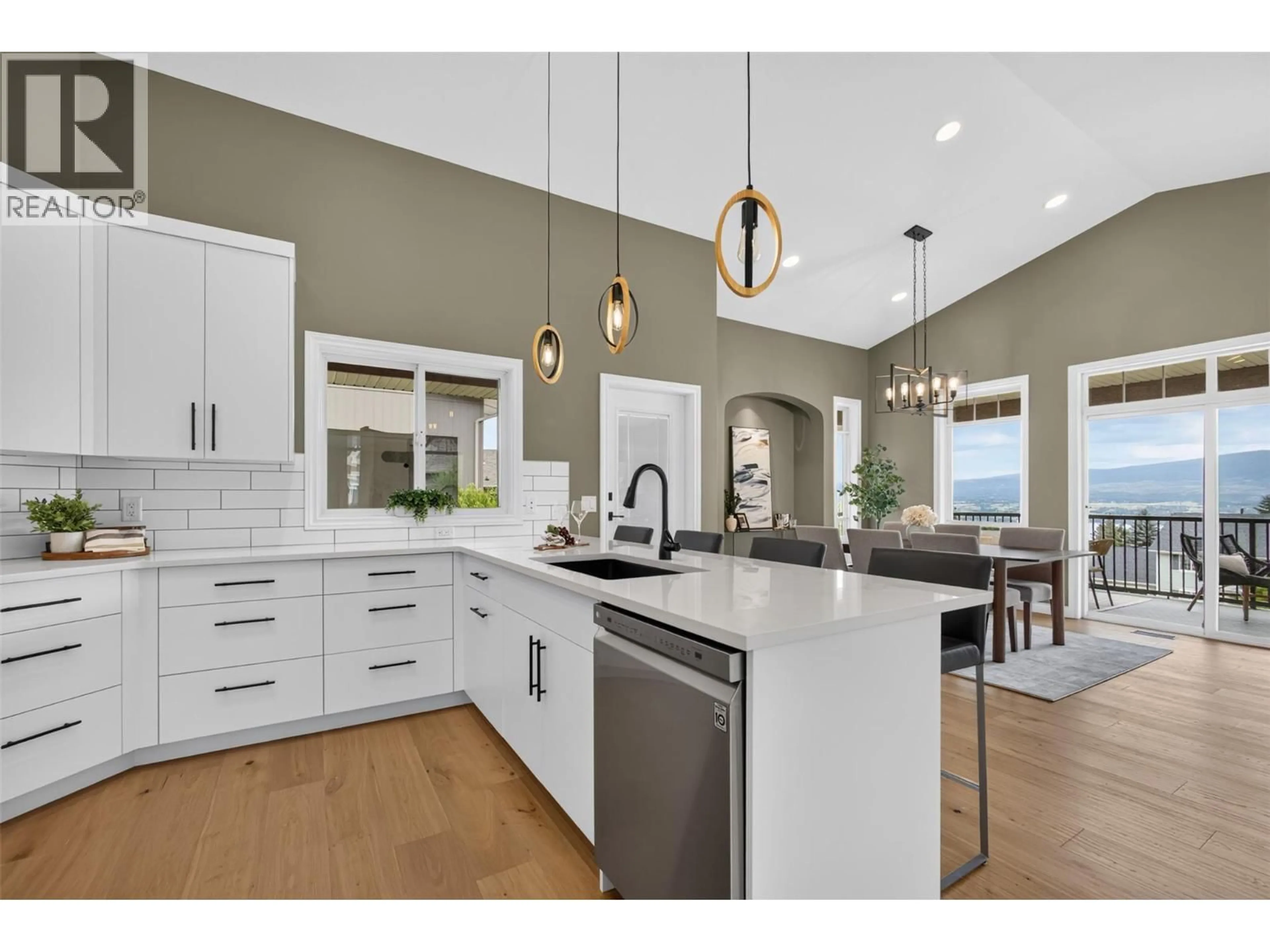 Open concept kitchen, ceramic/tile floor for 1274 LAKEVIEW COVE PLACE, West Kelowna British Columbia V1Z3P6