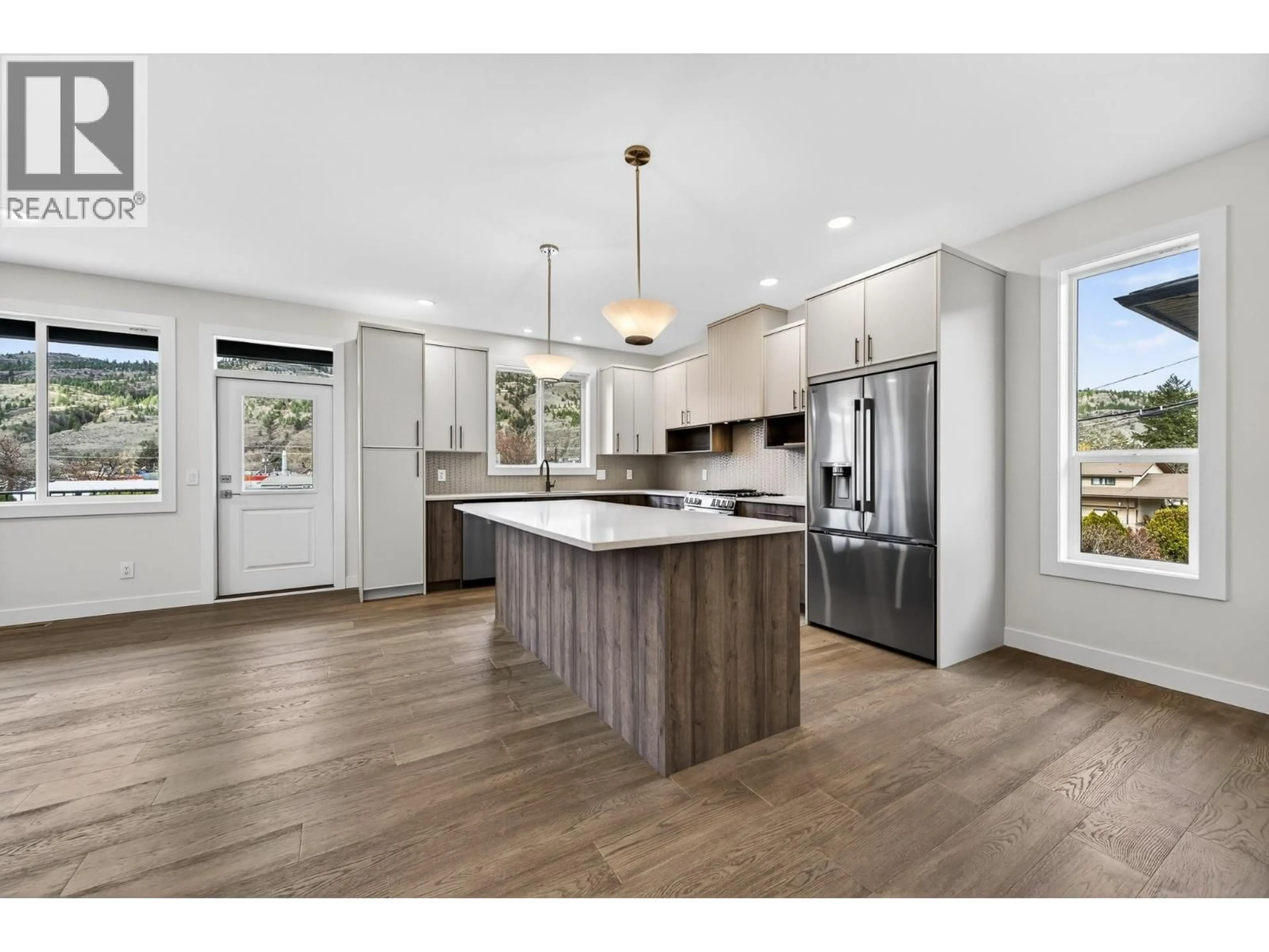 Open concept kitchen, unknown for 3224 BANK ROAD, Kamloops British Columbia V2B6Z7