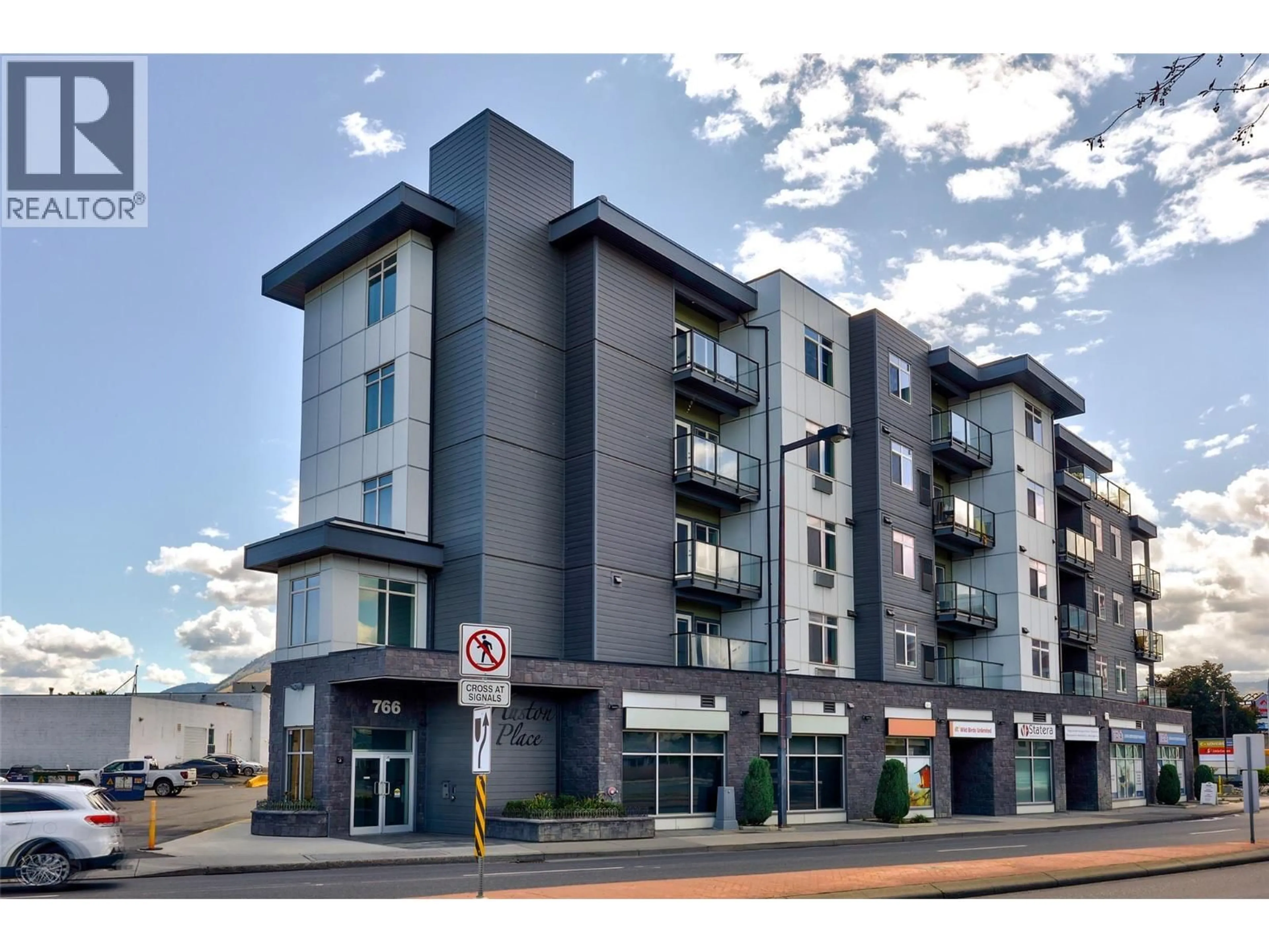 Unknown for 302 - 766 TRANQUILLE ROAD, Kamloops British Columbia V2B3J2