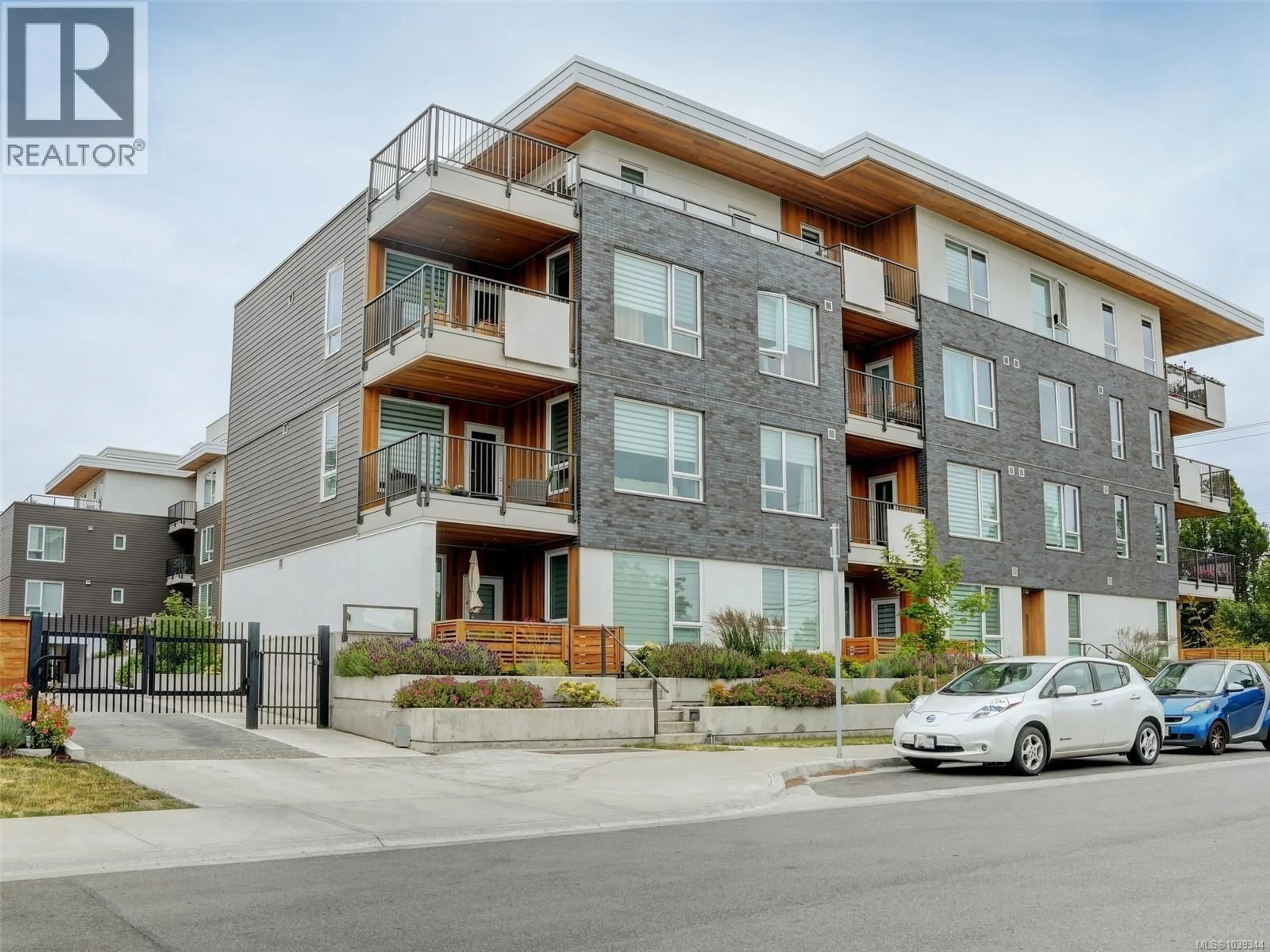 Unknown for 101 - 1588 NORTH DAIRY ROAD, Saanich British Columbia V8T0E1