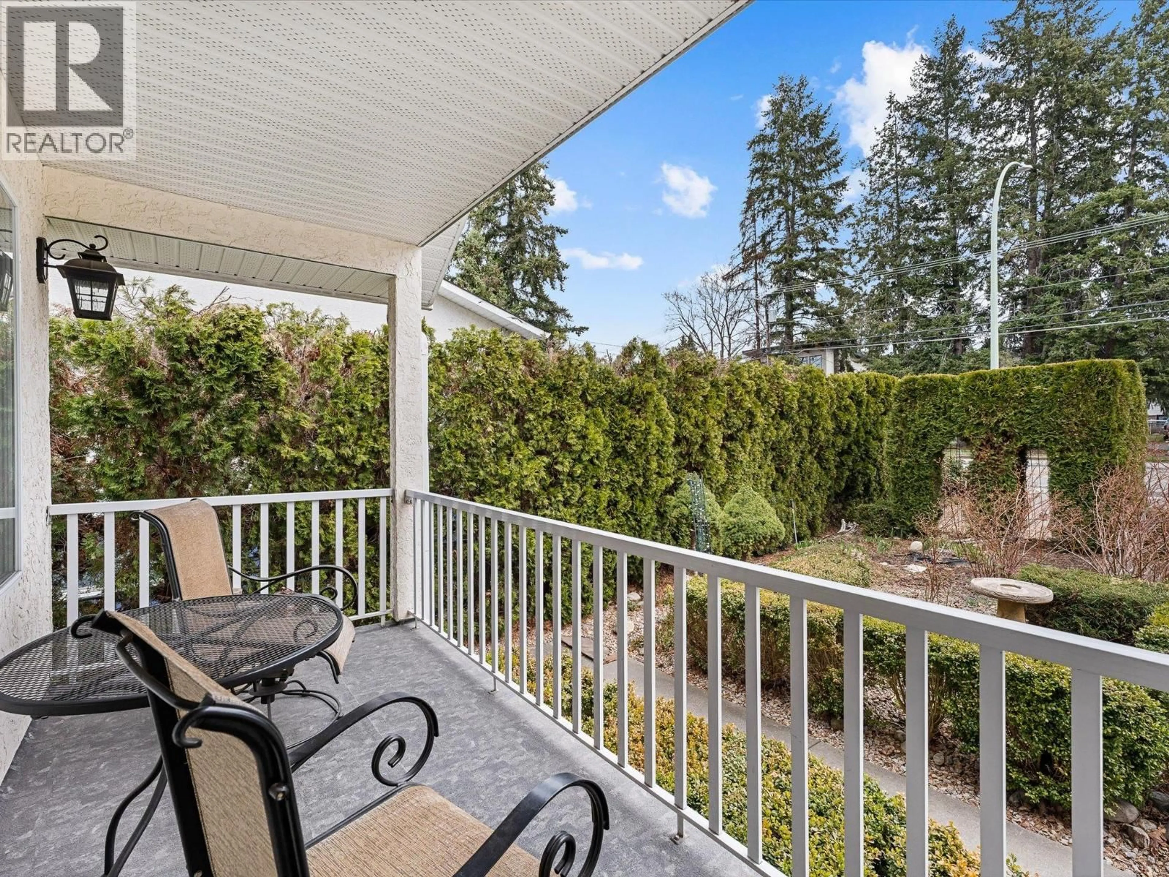 Patio, water/lake/river/ocean view for 4632 GORDON DRIVE, Kelowna British Columbia V1W1T6
