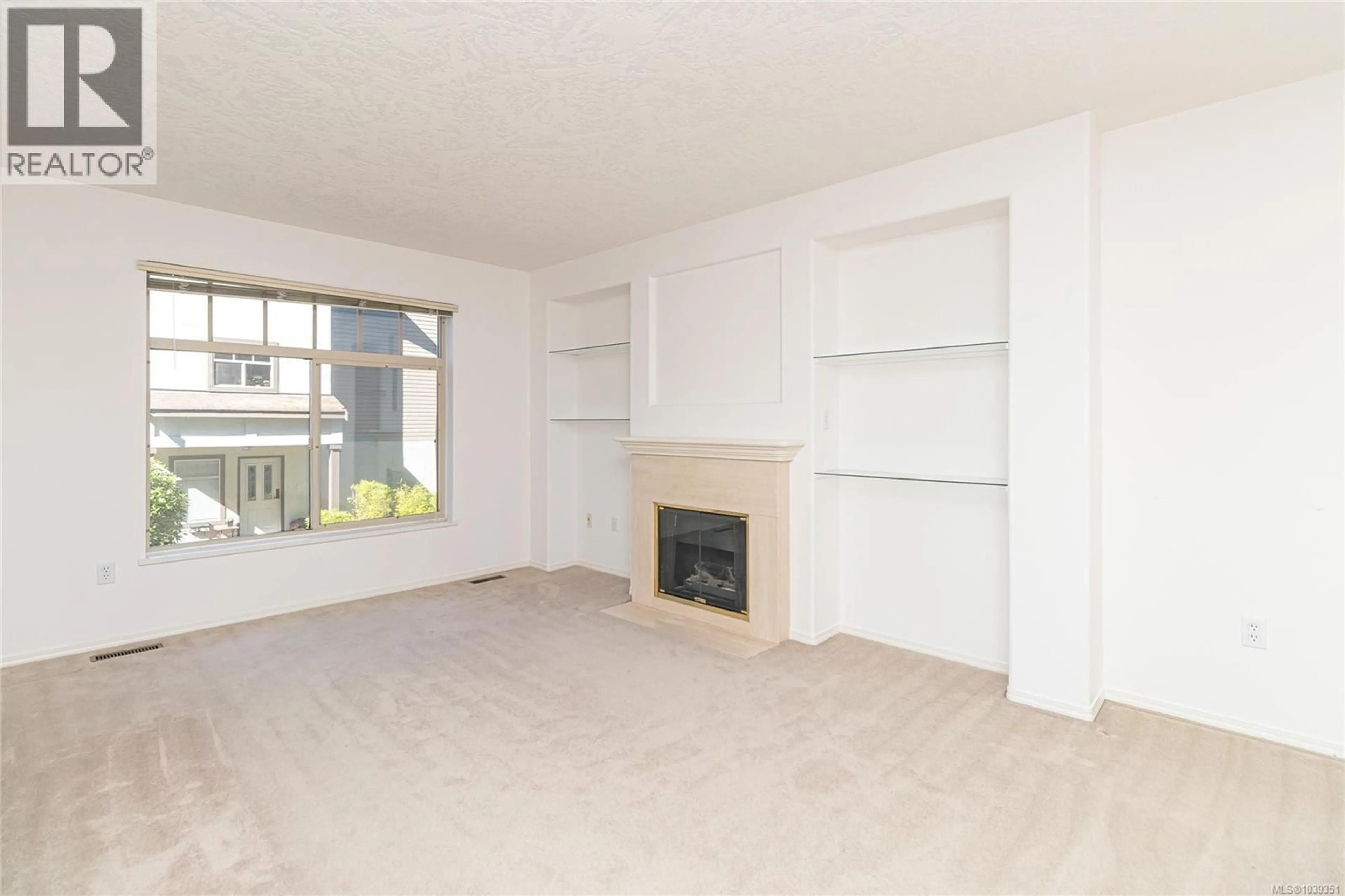 A pic of a room for 403 - 288 ELTHAM ROAD, View Royal British Columbia V9B1J9