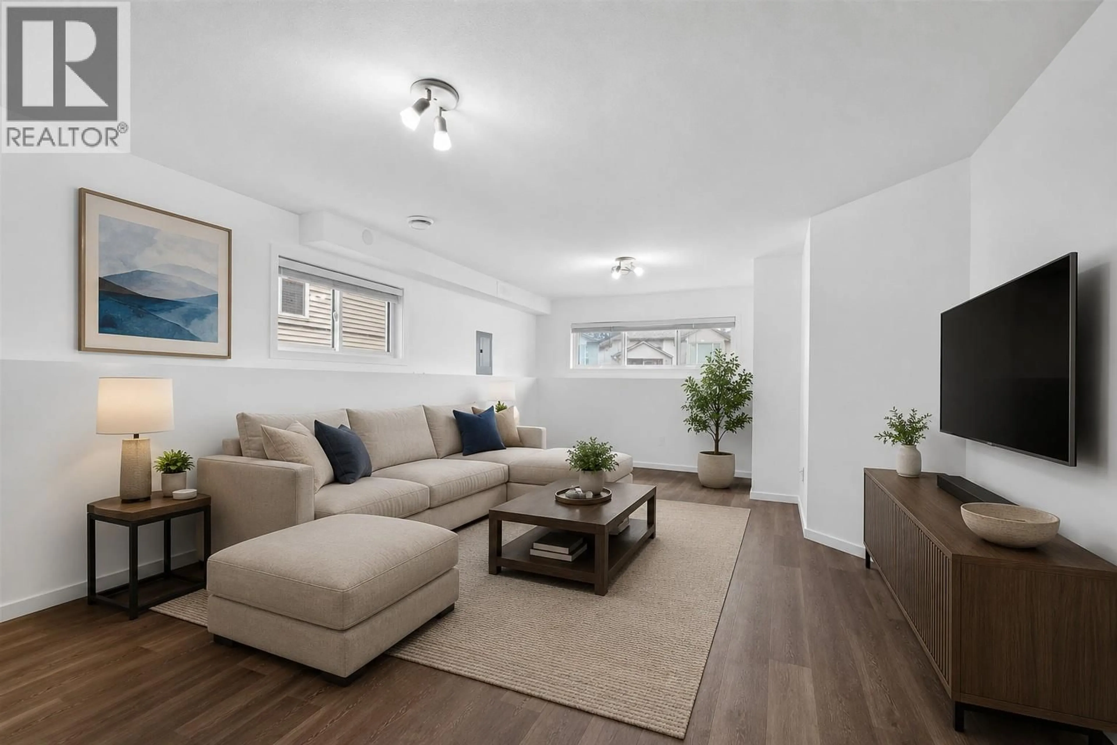 Living room with furniture, unknown for 35 - 2210 HORIZON DRIVE, West Kelowna British Columbia V1Z3L4