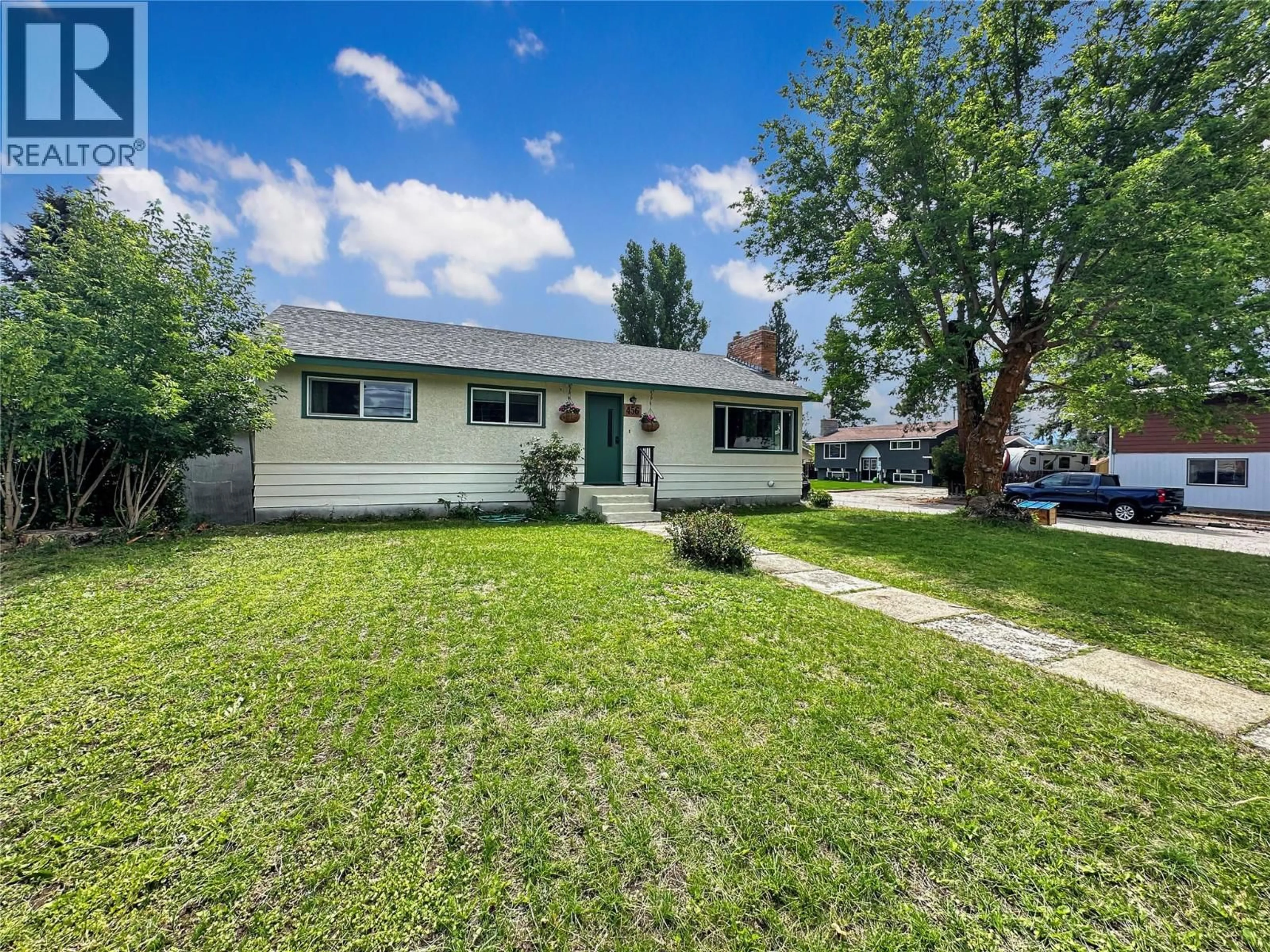 Home with vinyl exterior material, street for 456 MAYNE AVENUE, Princeton British Columbia V0X1W0