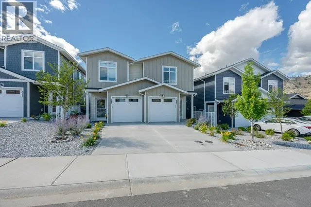 387 CHARDONNAY AVENUE, Oliver 2