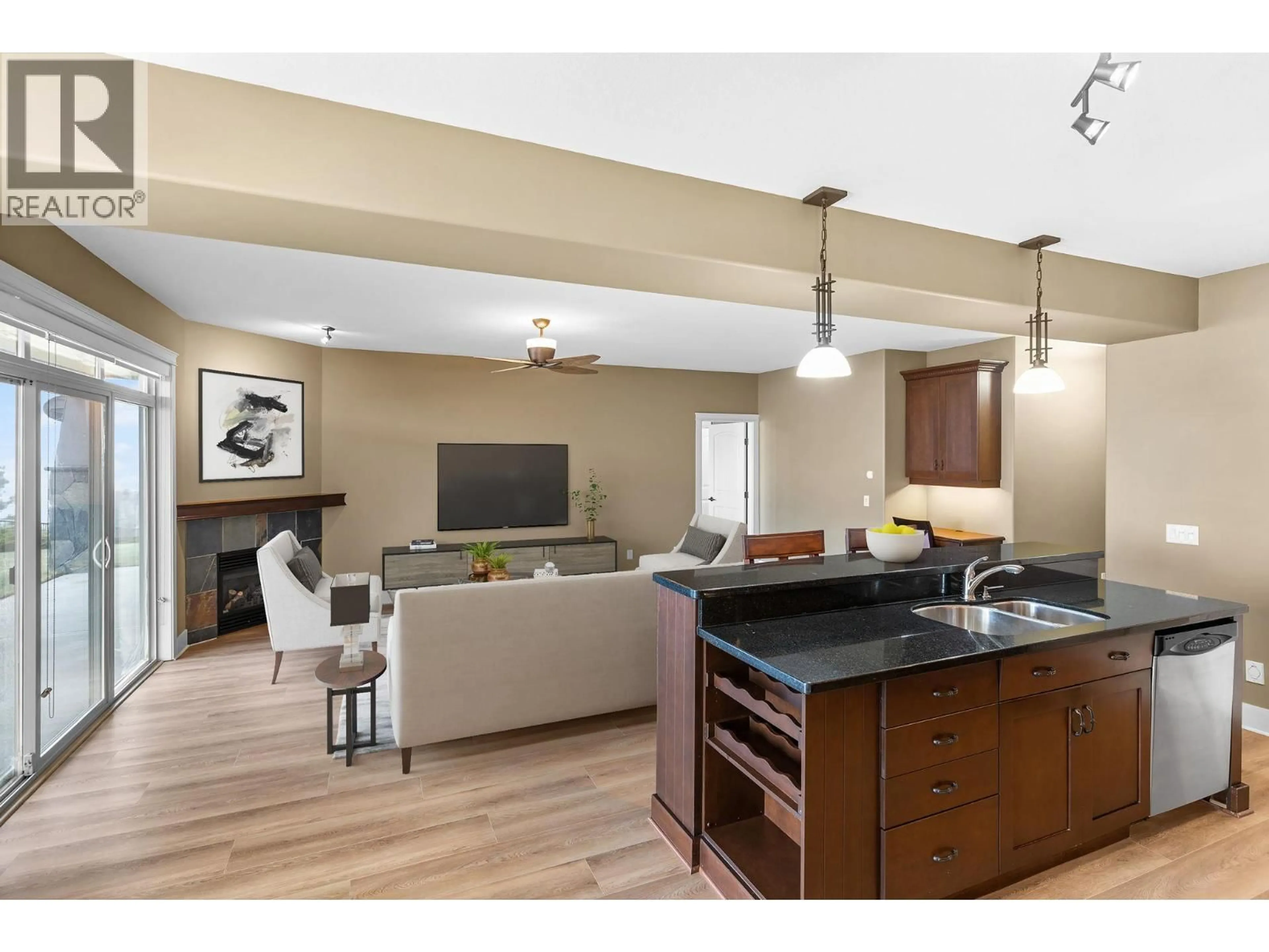 Open concept kitchen, unknown for 108 - 4350 PONDEROSA DRIVE, Peachland British Columbia V0H1X5