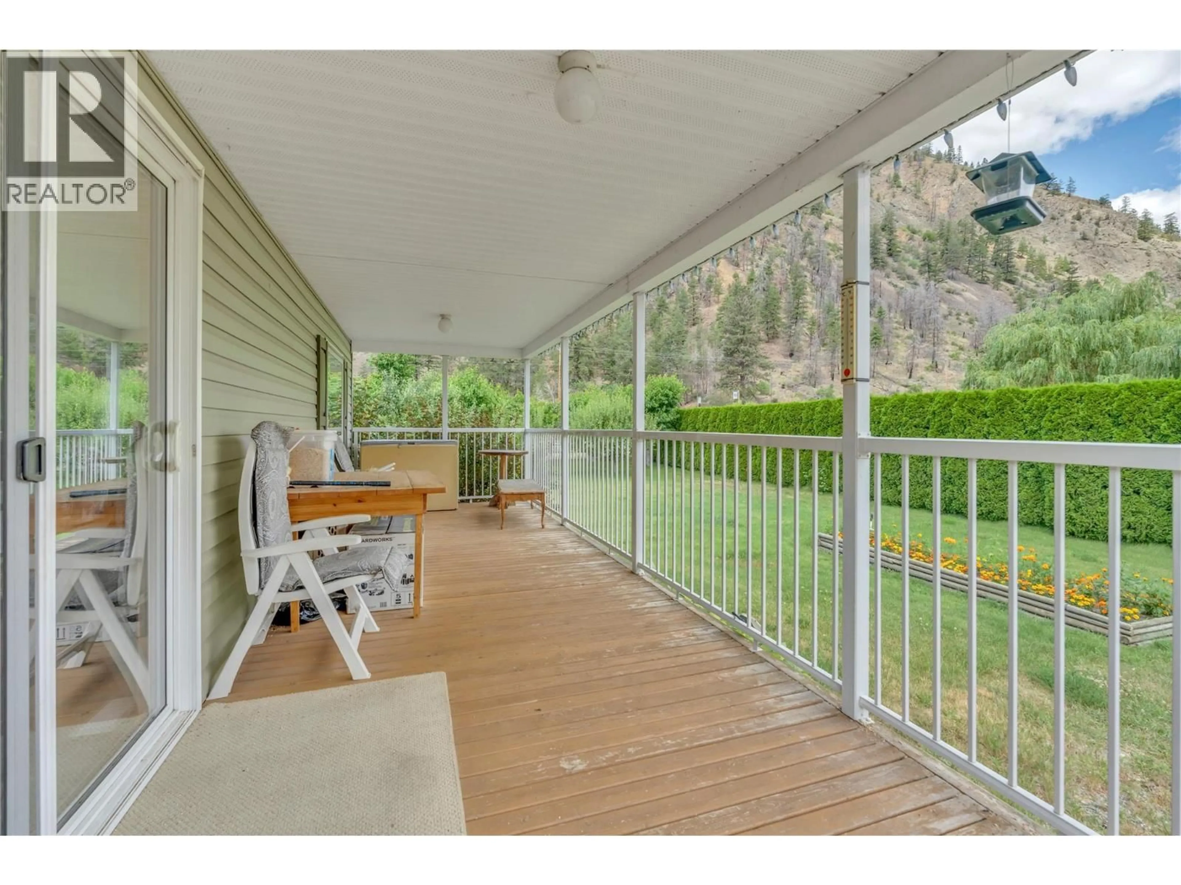 Patio, water/lake/river/ocean view for 1526 MAIN STREET NORTH, Olalla British Columbia V0X1N6