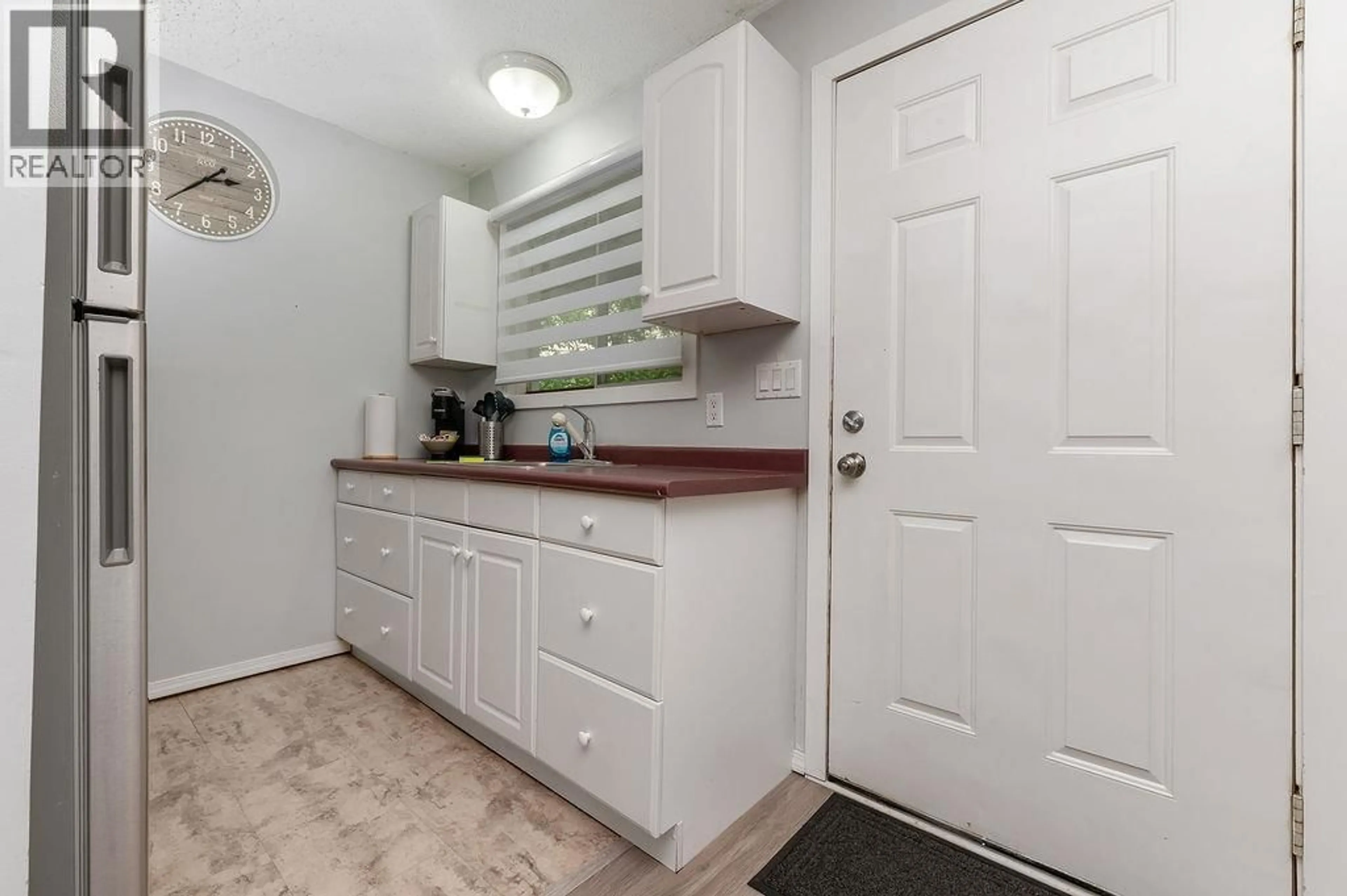 Standard kitchen, unknown for 65 - 1309 11TH AVENUE, Invermere British Columbia V0A1K0