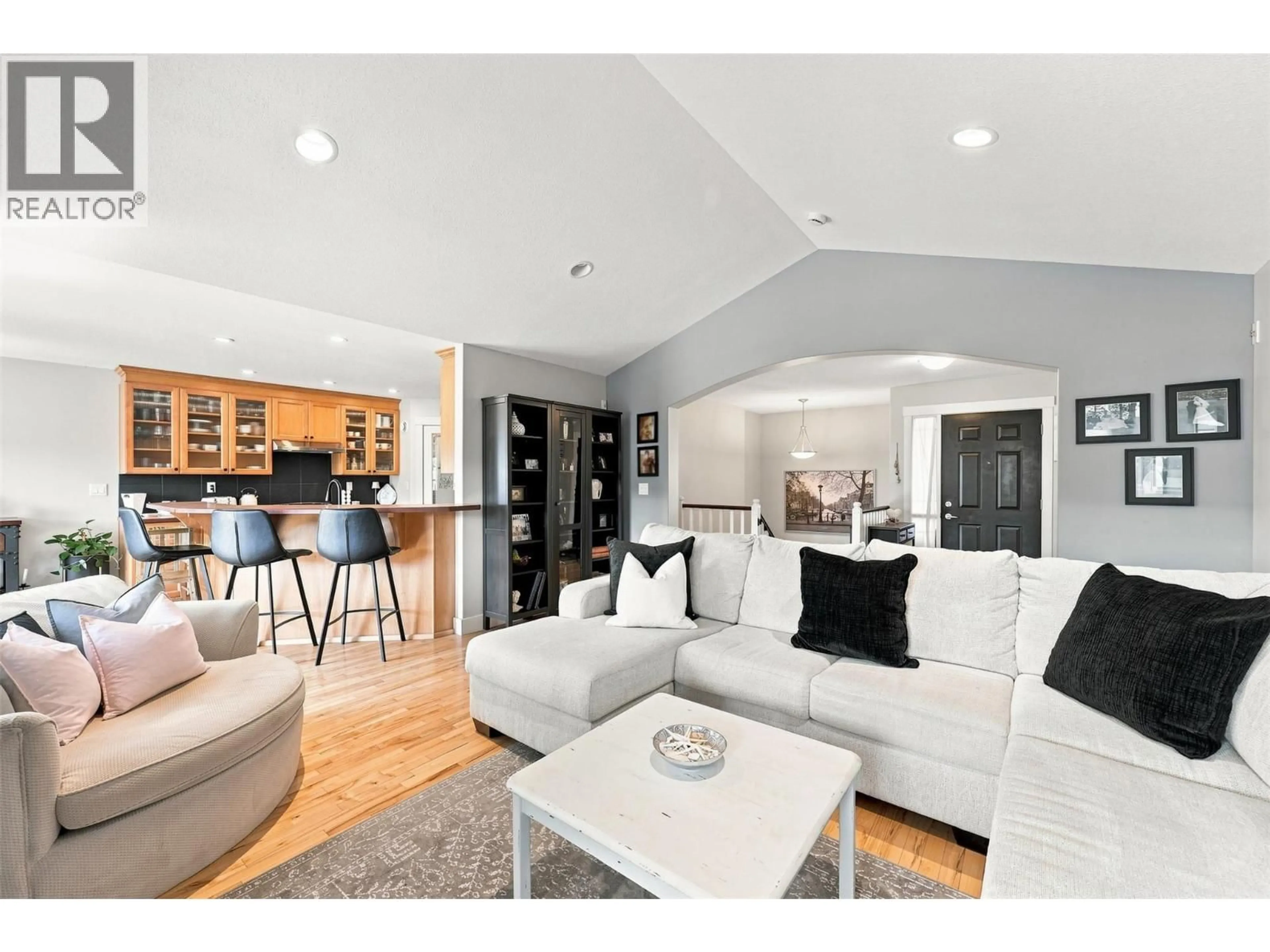 Open concept kitchen, wood/laminate floor for 1167 BURGESS WAY, Kamloops British Columbia V1S1S9