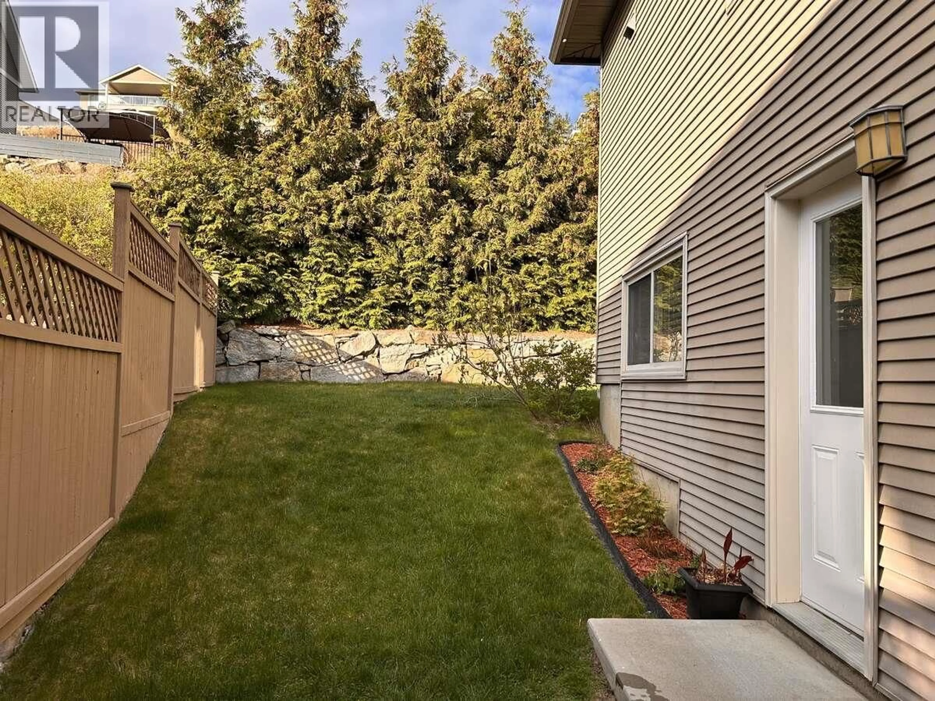 Patio, street for 2906 BENTLEY ROAD, West Kelowna British Columbia V4T3B3