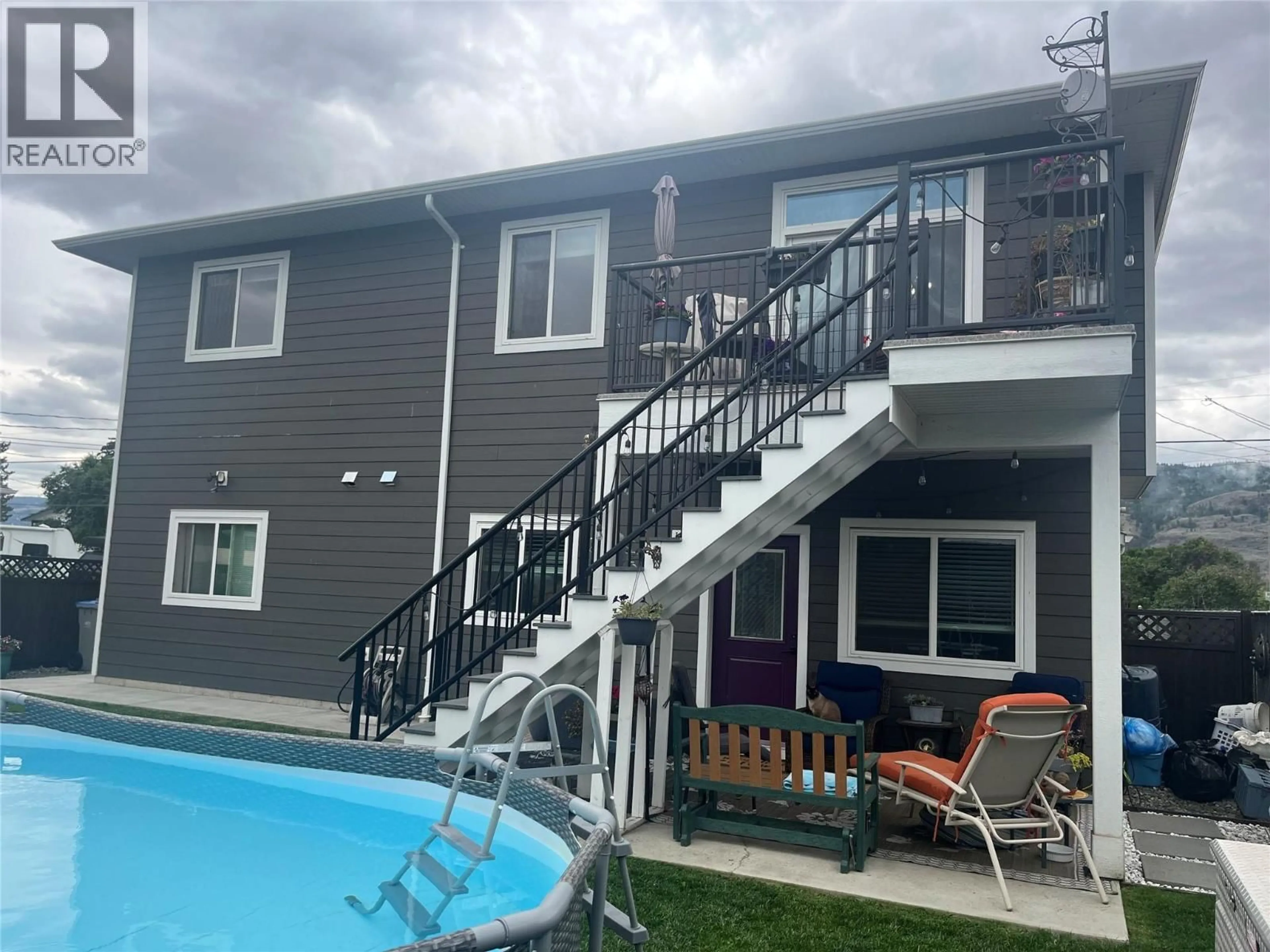 Unknown for 2046 SUNNYCREST AVENUE, Kamloops British Columbia V2B4M1