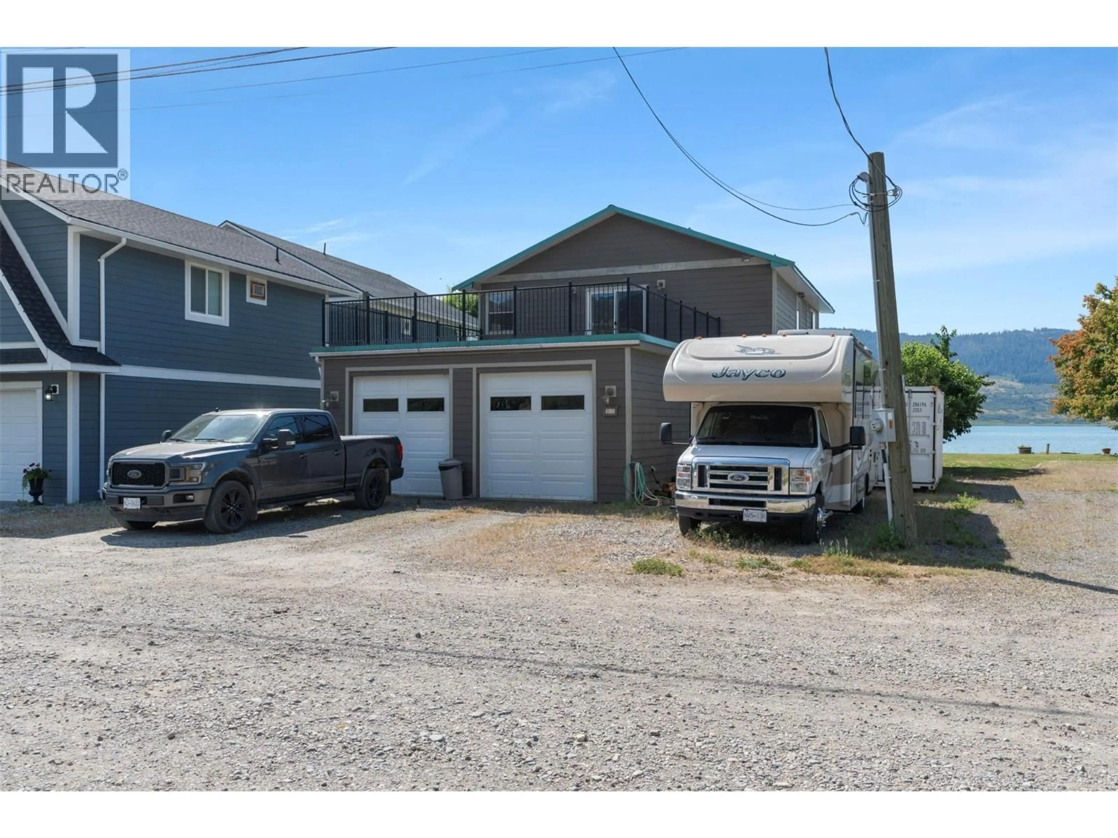 Indoor garage for 17 MARY'S EMERALD BAY ROAD, Vernon British Columbia V1H2A7