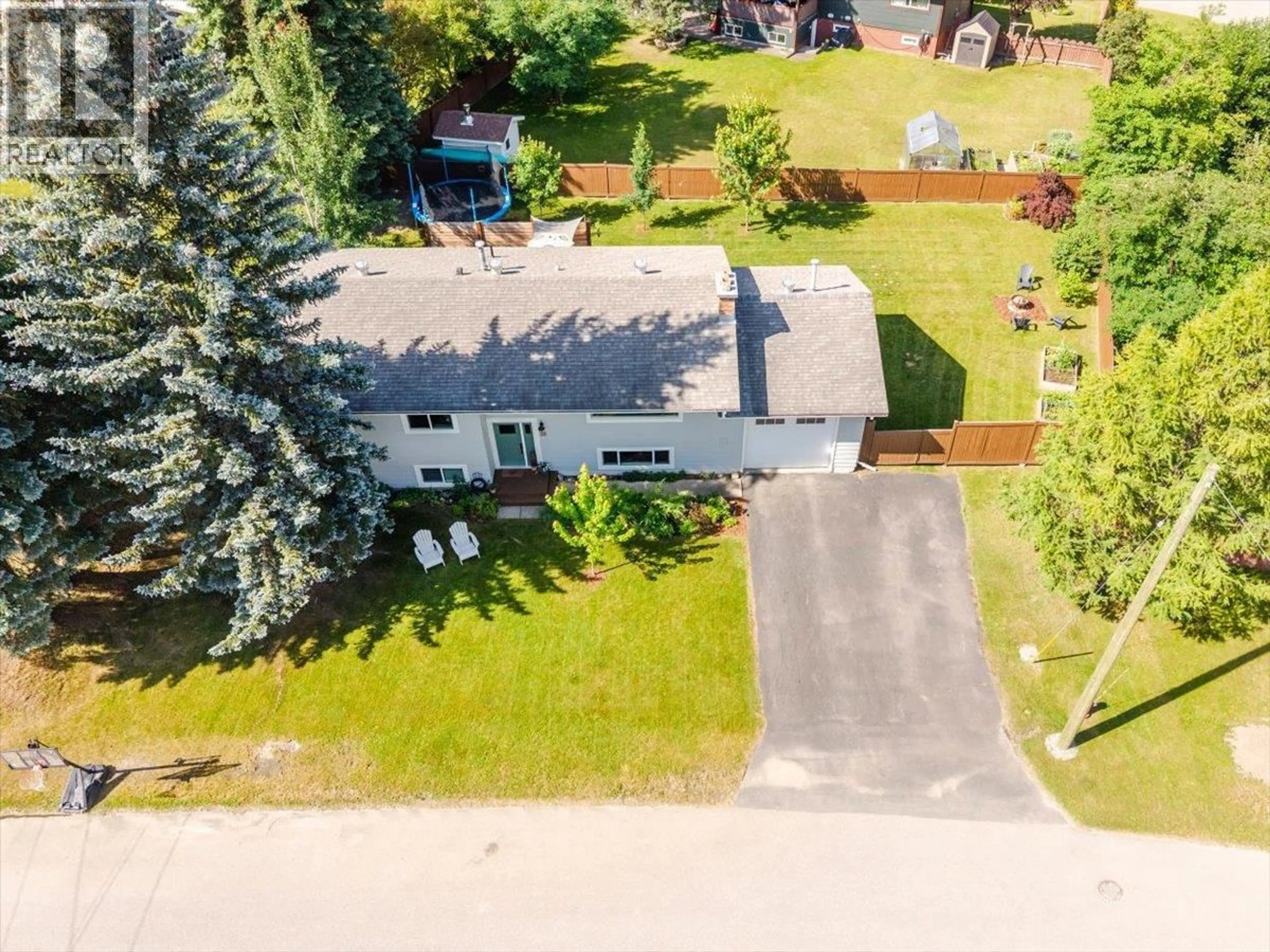 A pic from outside/outdoor area/front of a property/back of a property/a pic from drone, street for 22 ELKVIEW CRESCENT, Fernie British Columbia V0B1M3