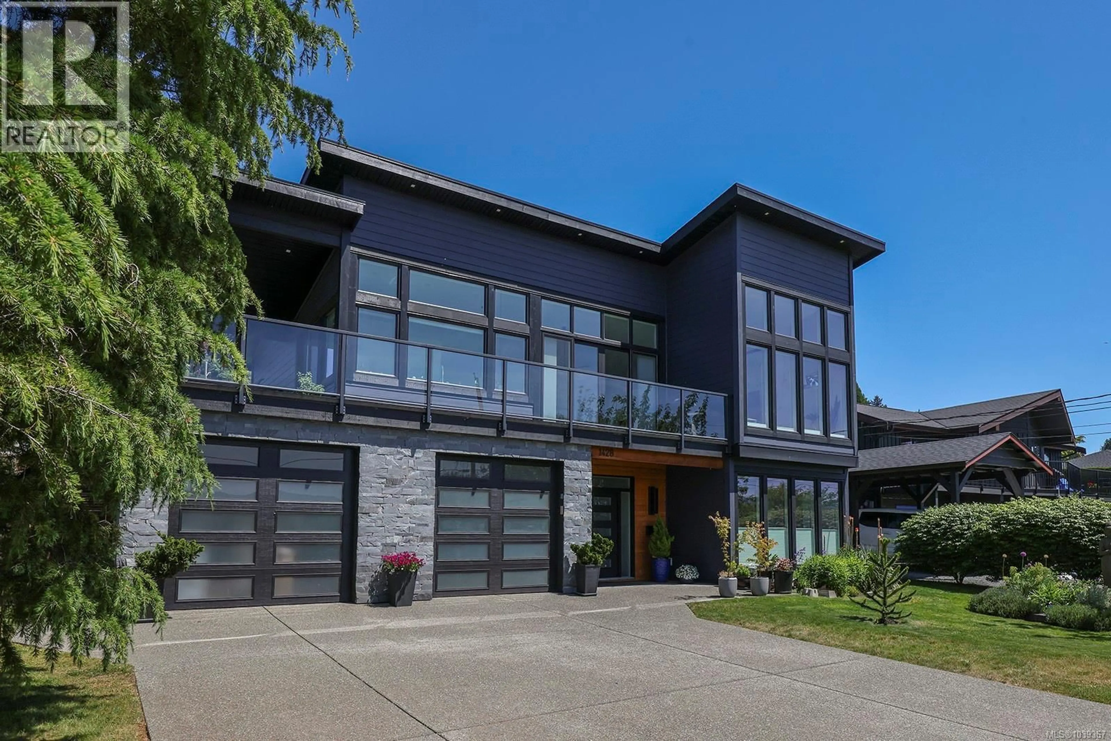Home with brick exterior material, building for 1428 WILLIAMS ROAD, Courtenay British Columbia V9N7J9