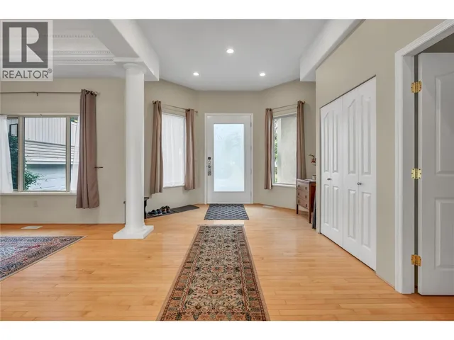 134 DEERVIEW CRESCENT, Princeton 3