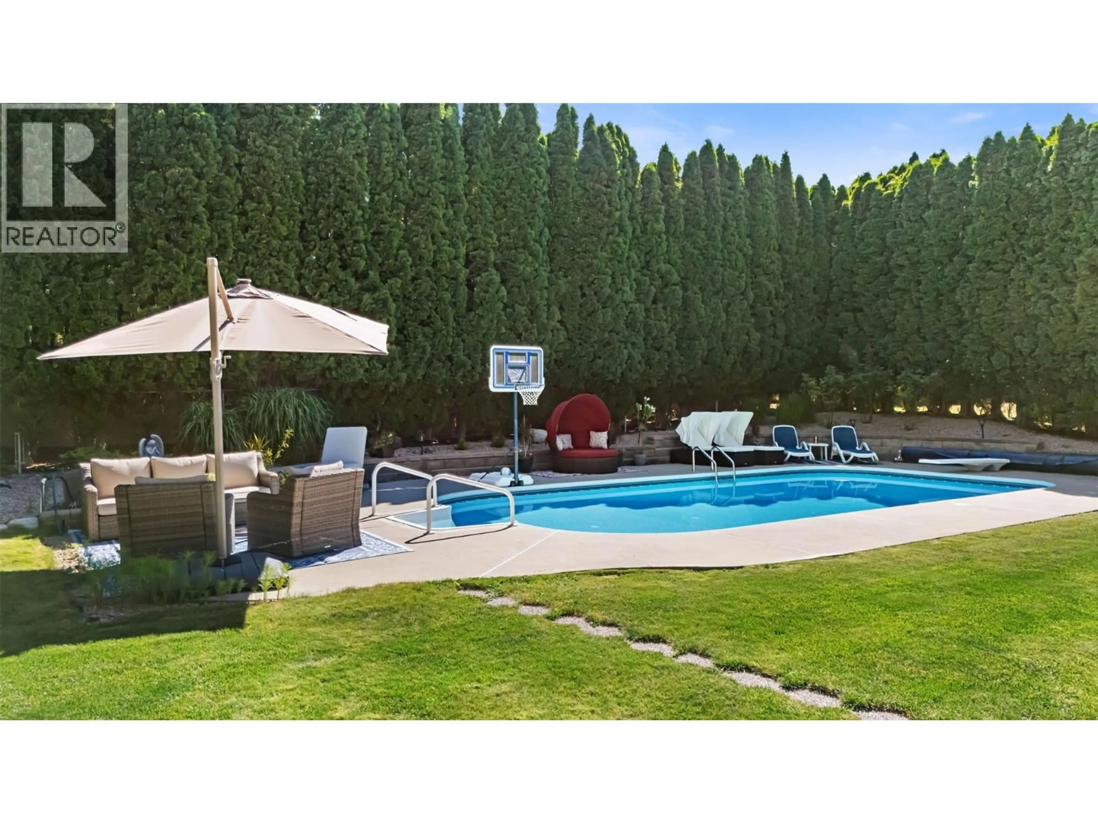 Pool for 148 STEVENS COURT, Penticton British Columbia V2A8A2