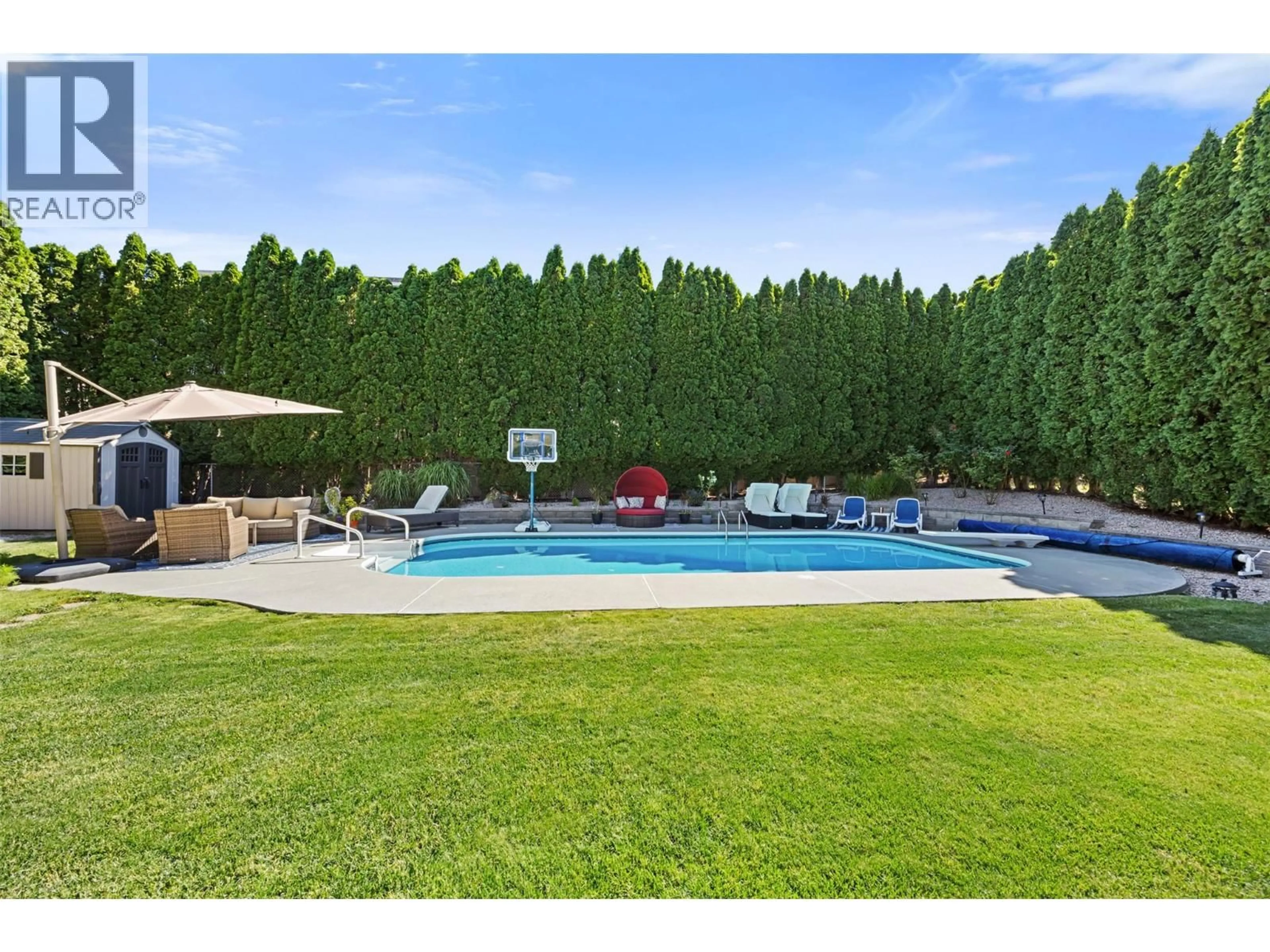 Pool for 148 STEVENS COURT, Penticton British Columbia V2A8A2