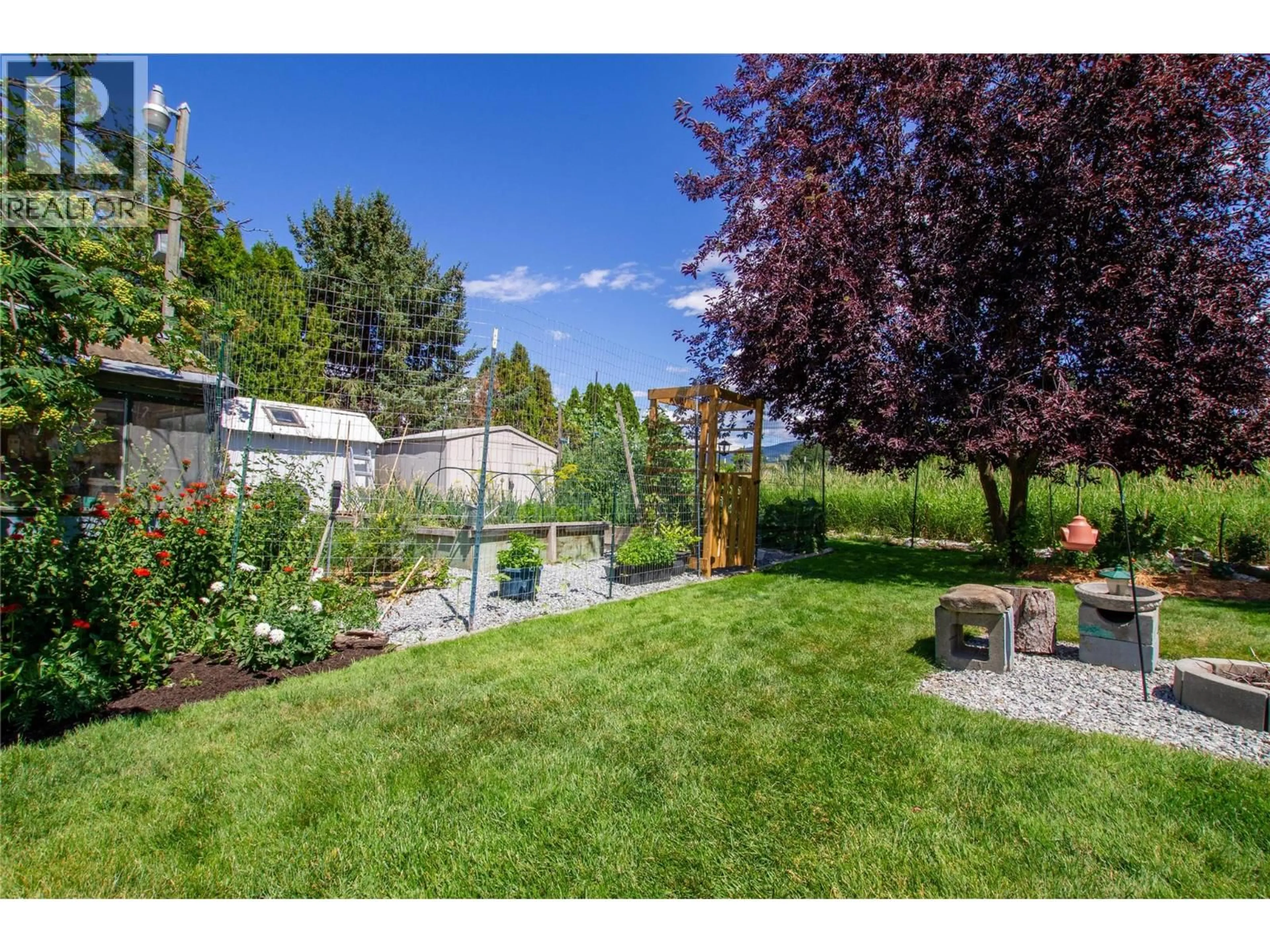 Patio, mountain view for 6235 CHUKAR ROAD, Vernon British Columbia V1H1M8