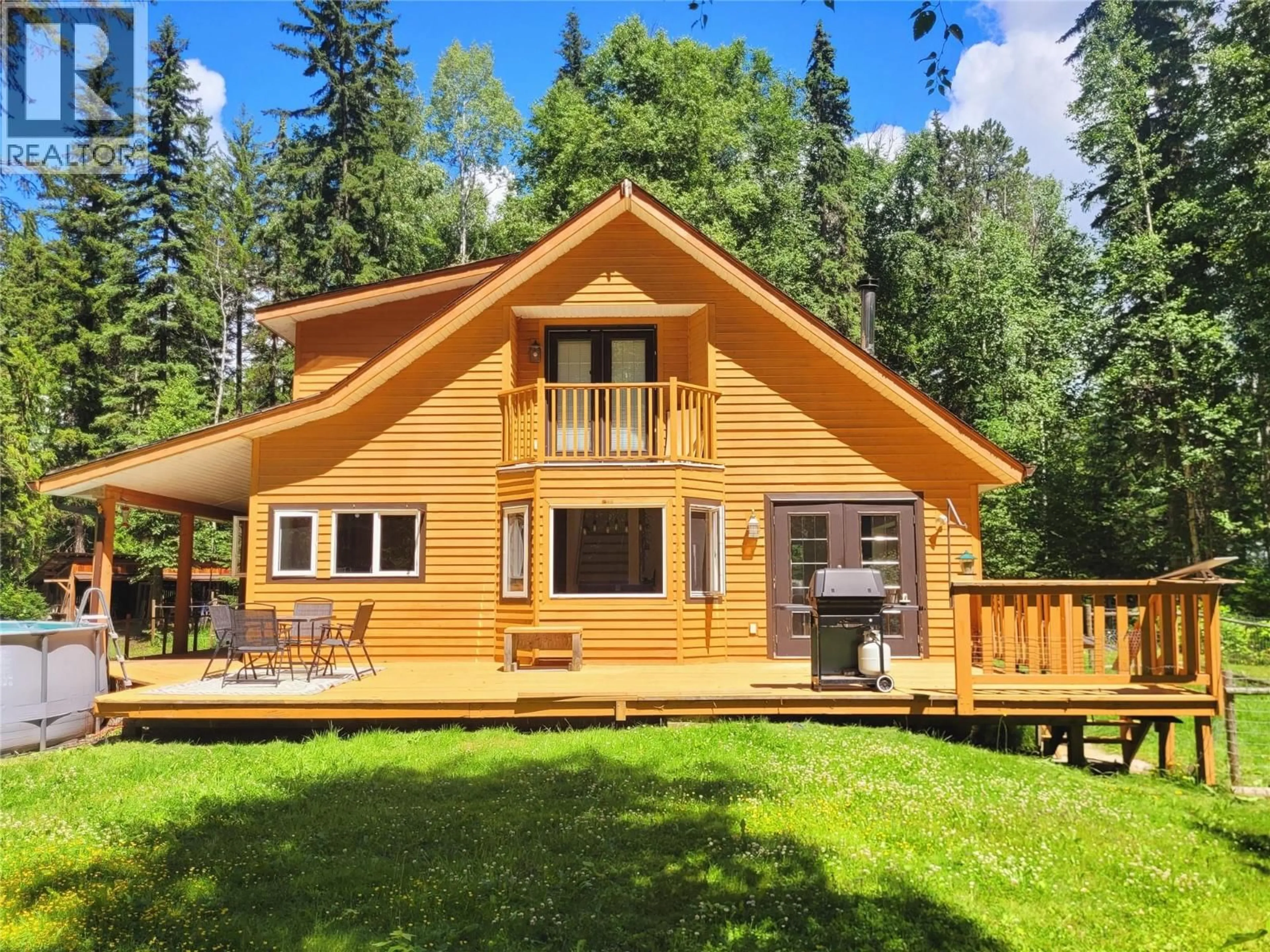 Home with vinyl exterior material, unknown for 5289 CLEARWATER VALLEY ROAD, Clearwater British Columbia V0E1N1