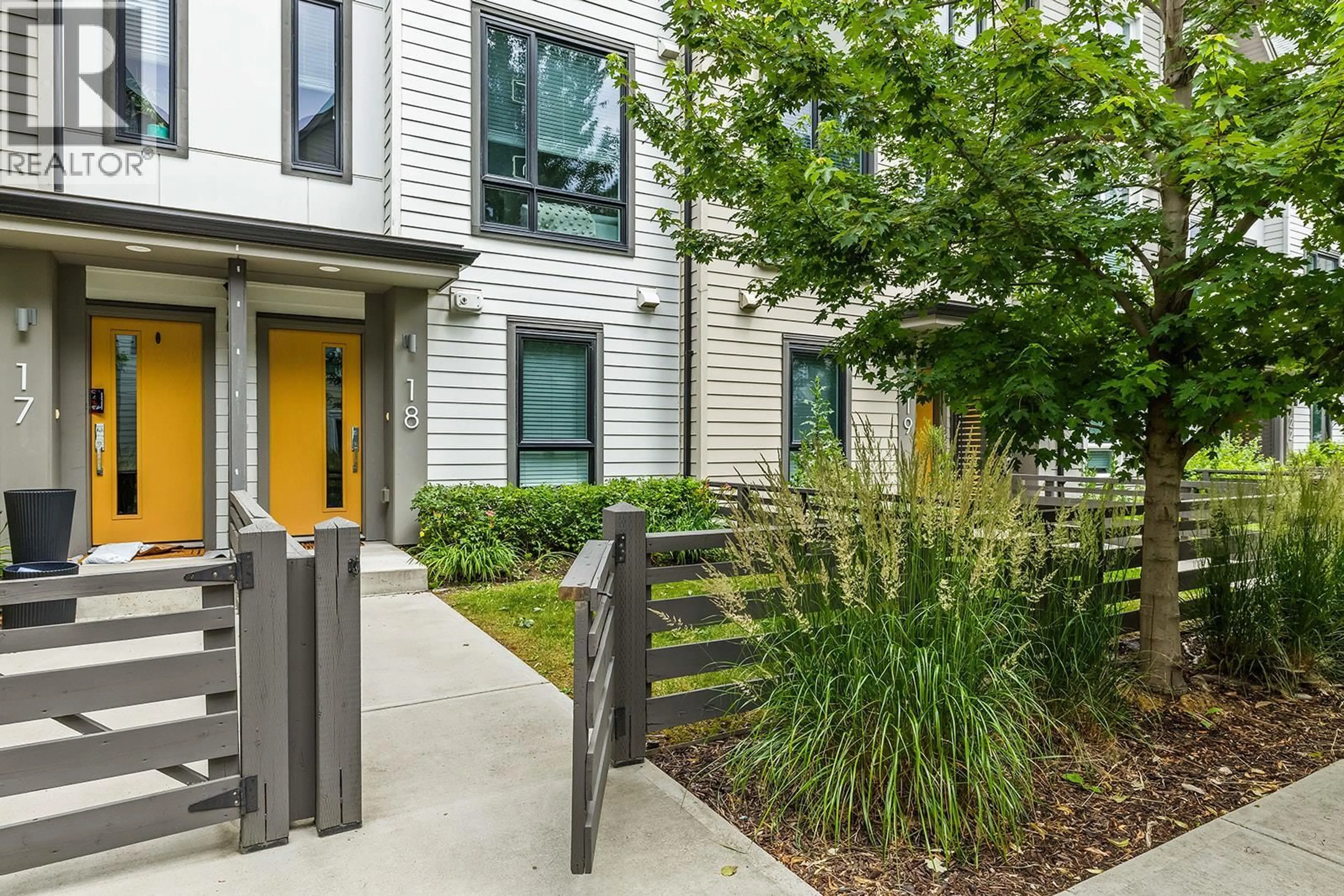 Unknown for 18 - 170 CELANO CRESCENT, Kelowna British Columbia V1V0B6