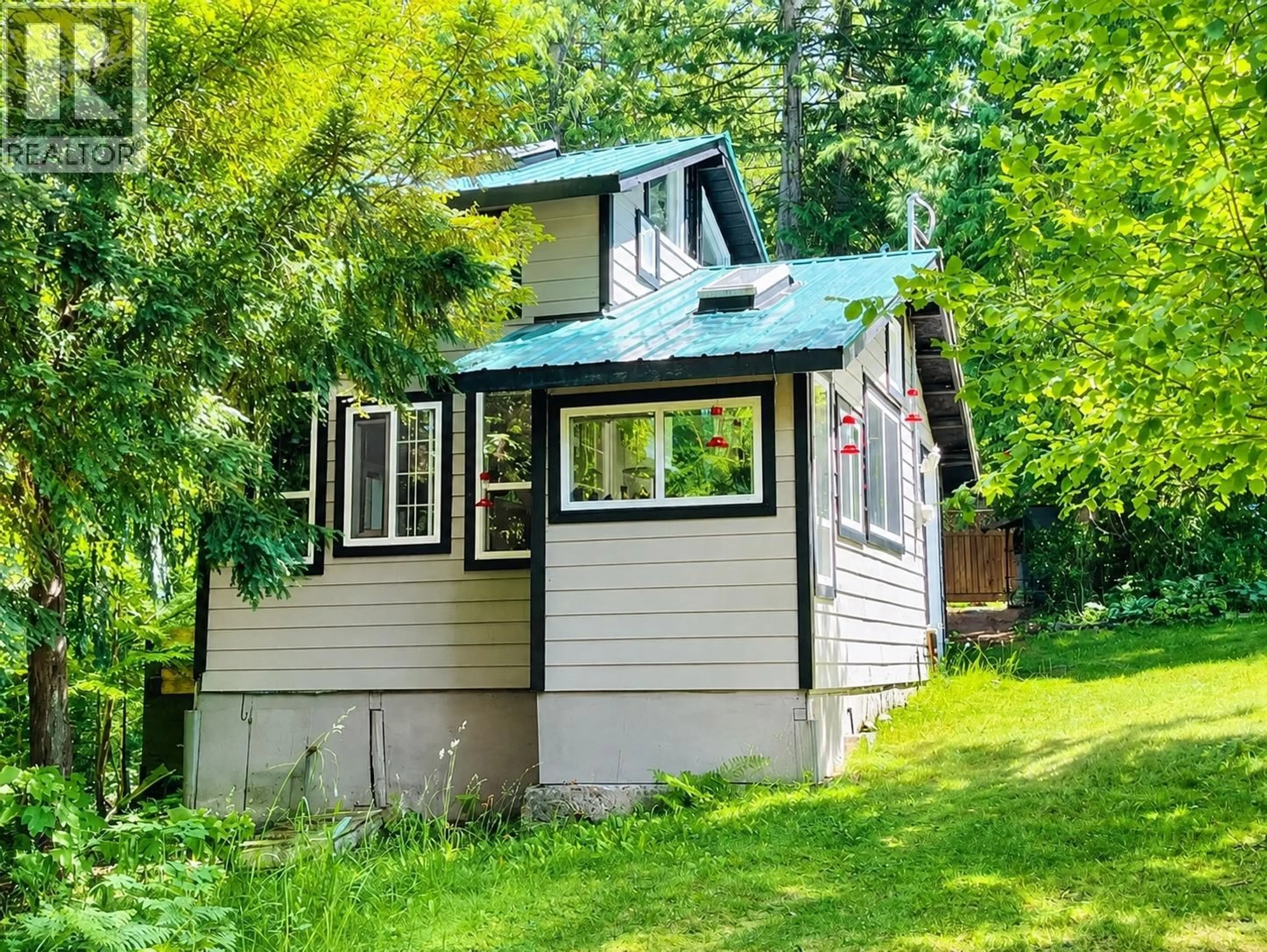 Shed for 7475 6 HIGHWAY, Winlaw British Columbia V0G2J0