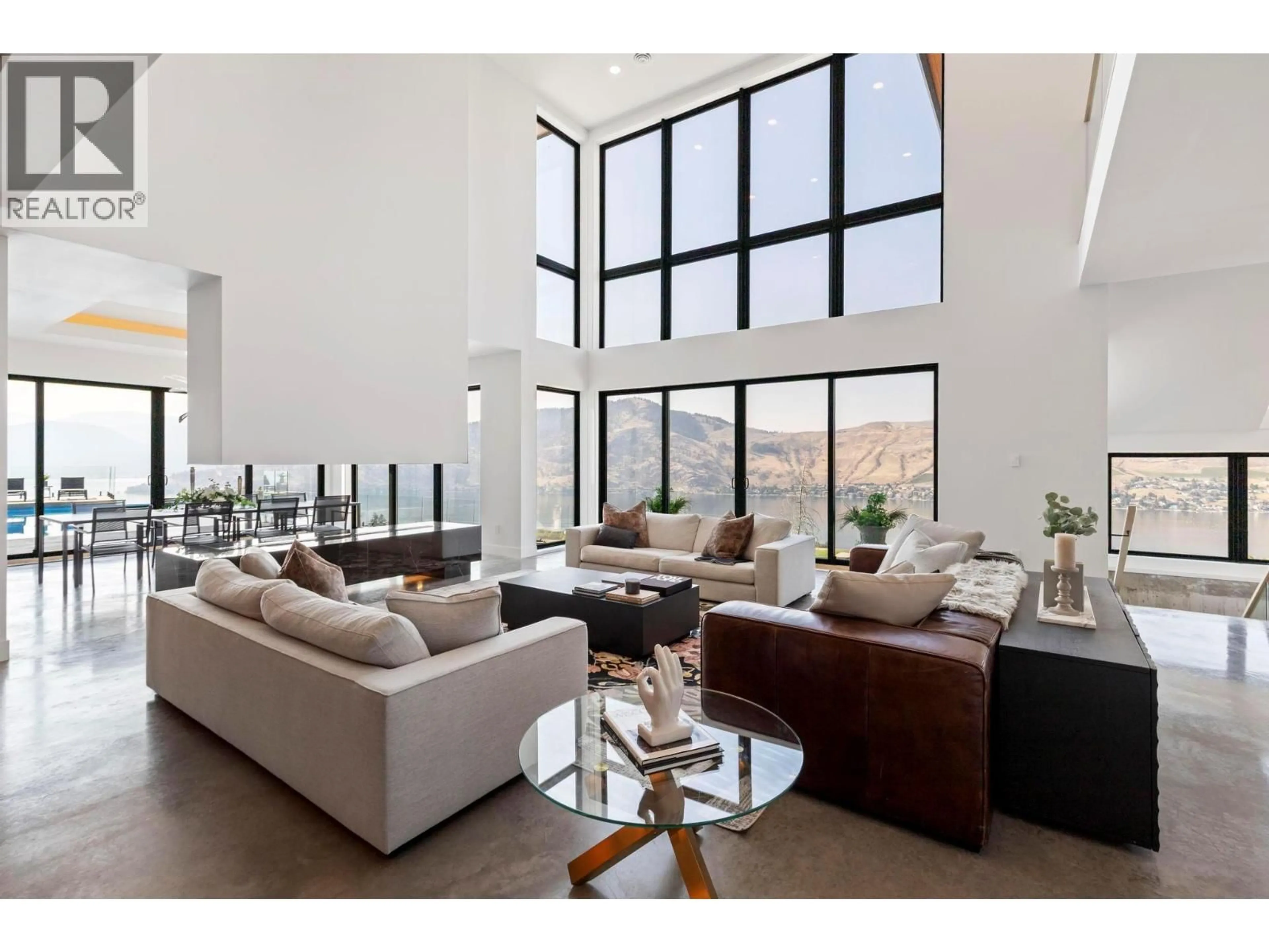 Living room with furniture, unknown for 120 SUNSET BOULEVARD, Vernon British Columbia V1H1T7