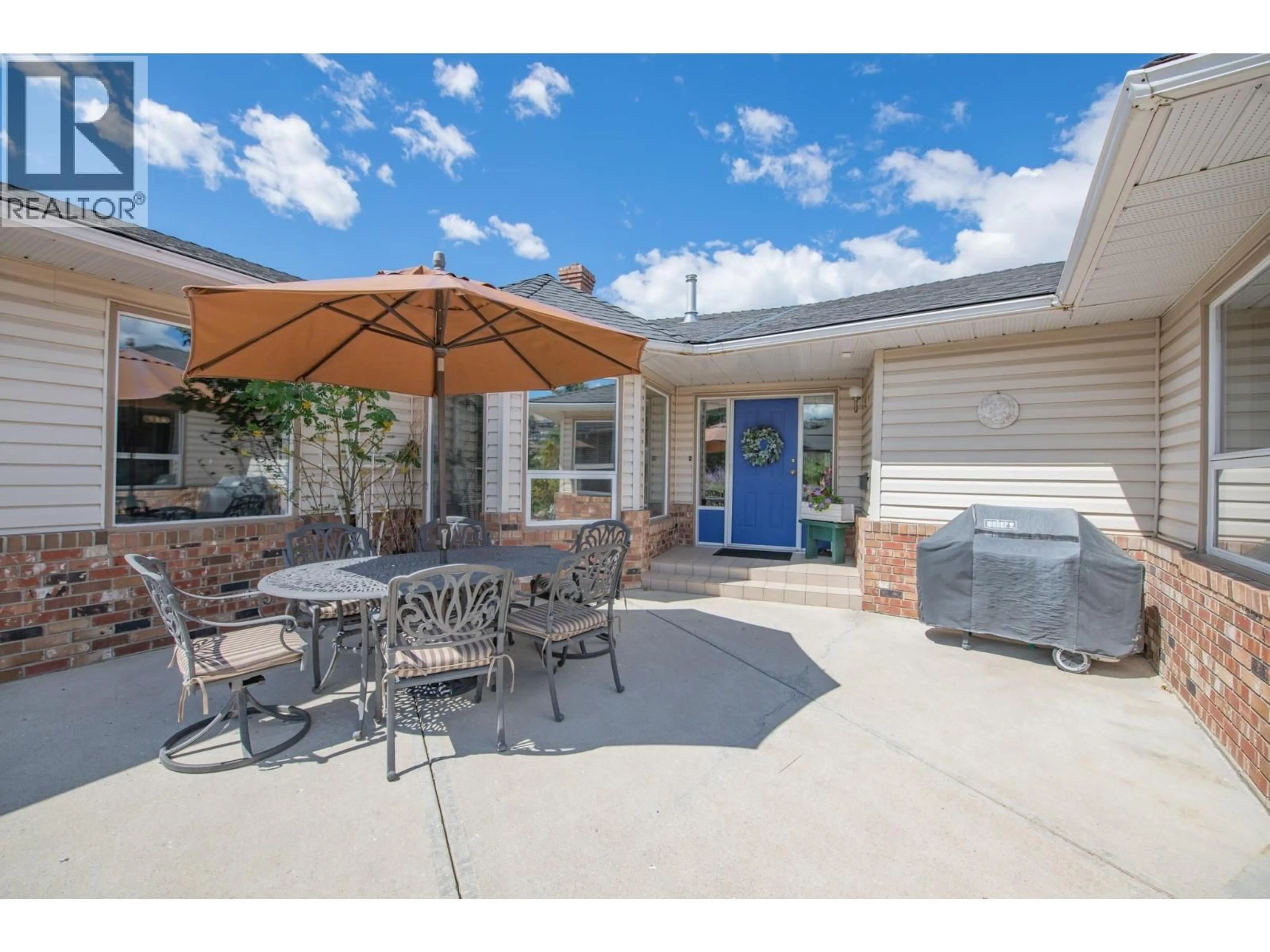 Patio, street for 8898 MICHAEL DRIVE, Coldstream British Columbia V1B2B9