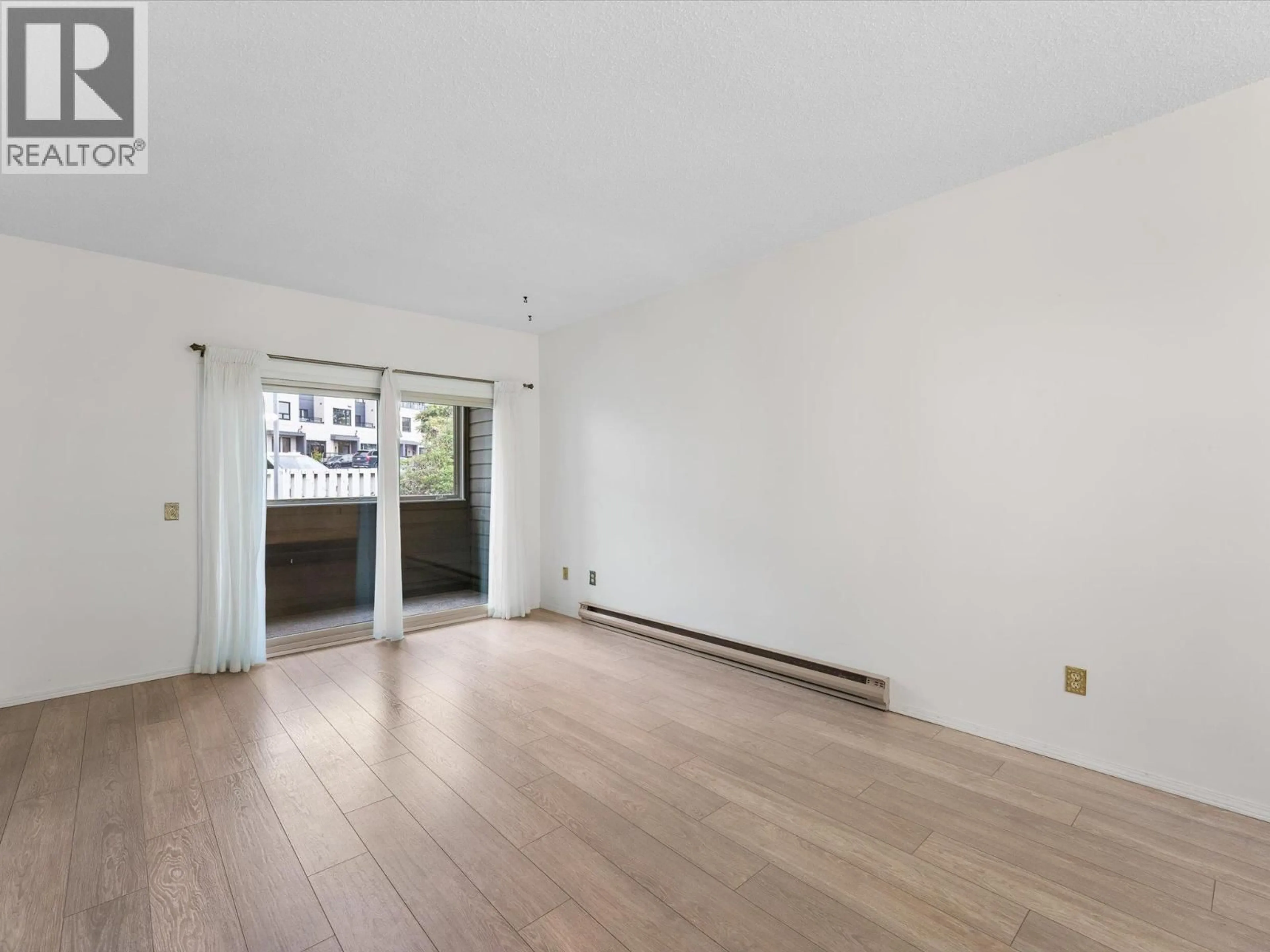 A pic of a room for 106 - 1565 NOBLE COURT, Kelowna British Columbia V1Y8K8
