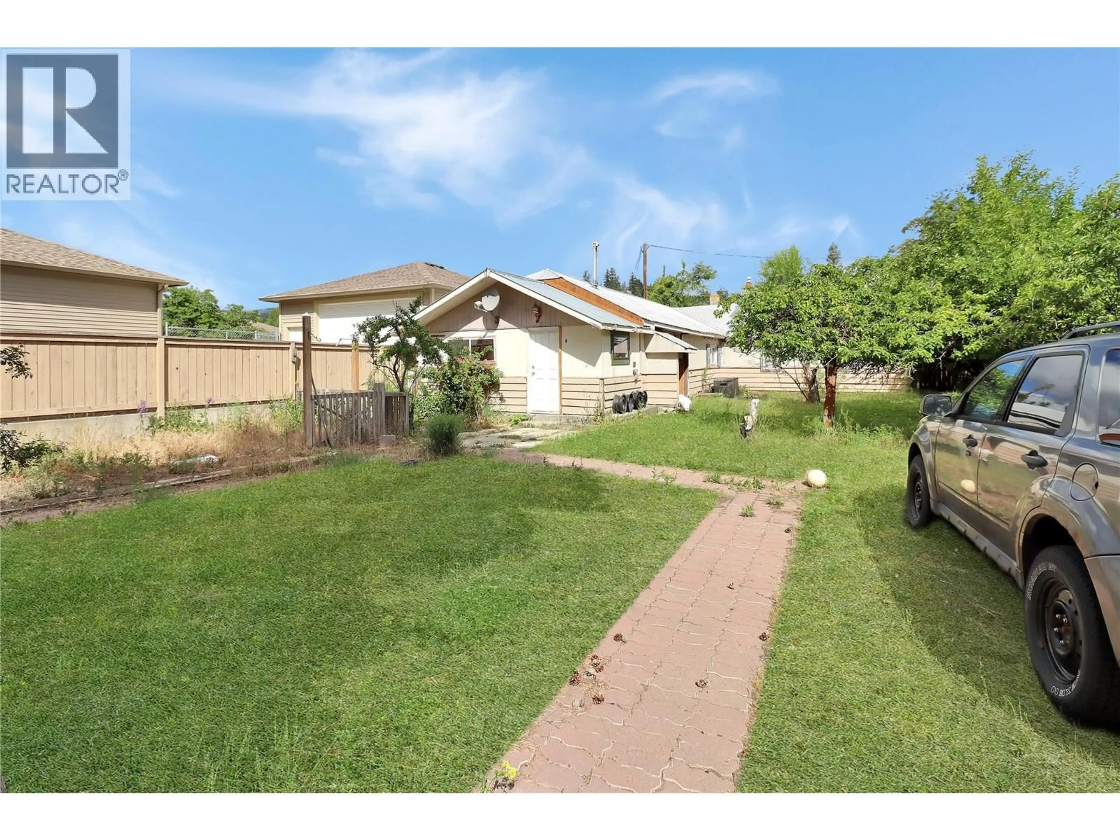 A pic from outside/outdoor area/front of a property/back of a property/a pic from drone, street for 311 WATERFRONT AVENUE, Princeton British Columbia V0X1W0