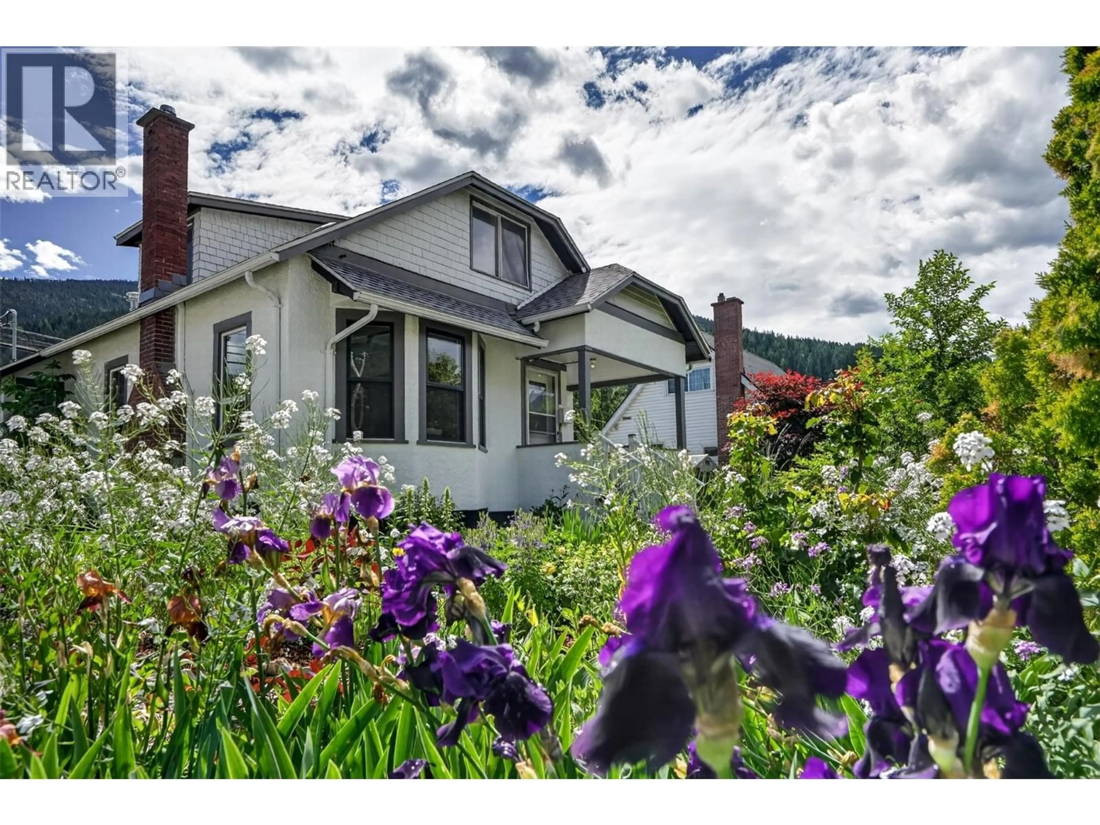 Unknown for 524 SECOND STREET, Nelson British Columbia V1L2L5