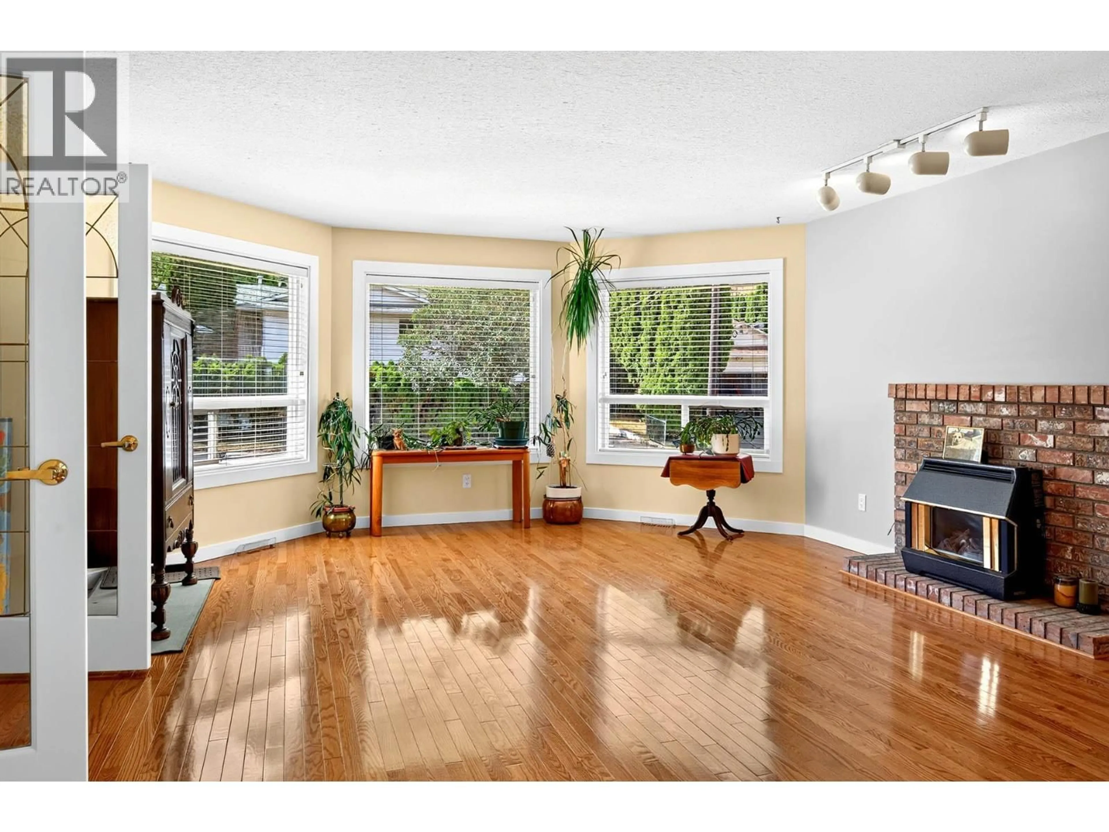 Unknown for 272 VALLEYVIEW PLACE, Kamloops British Columbia V2C6M4