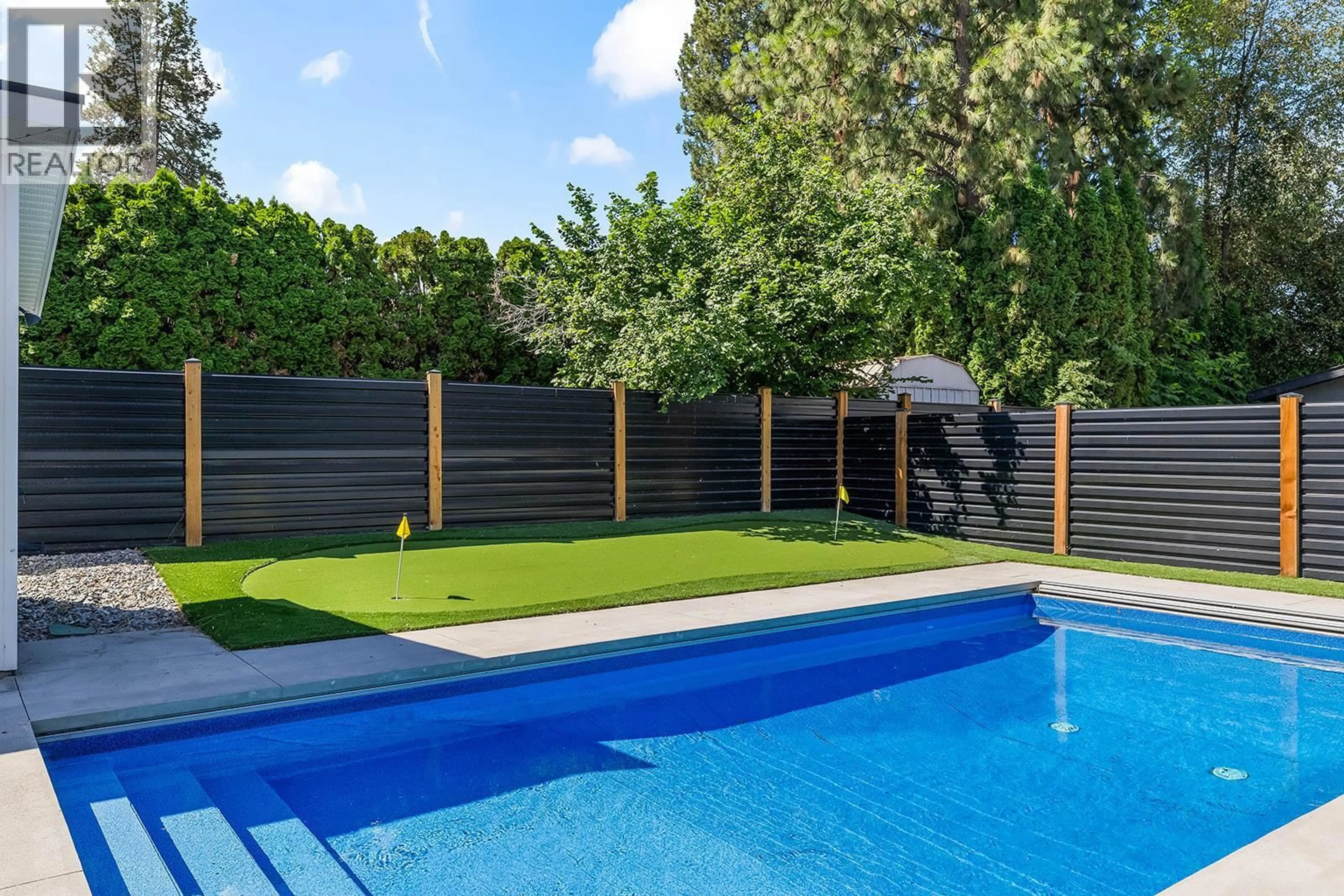 Pool for 693 BALSAM ROAD, Kelowna British Columbia V1W1C1