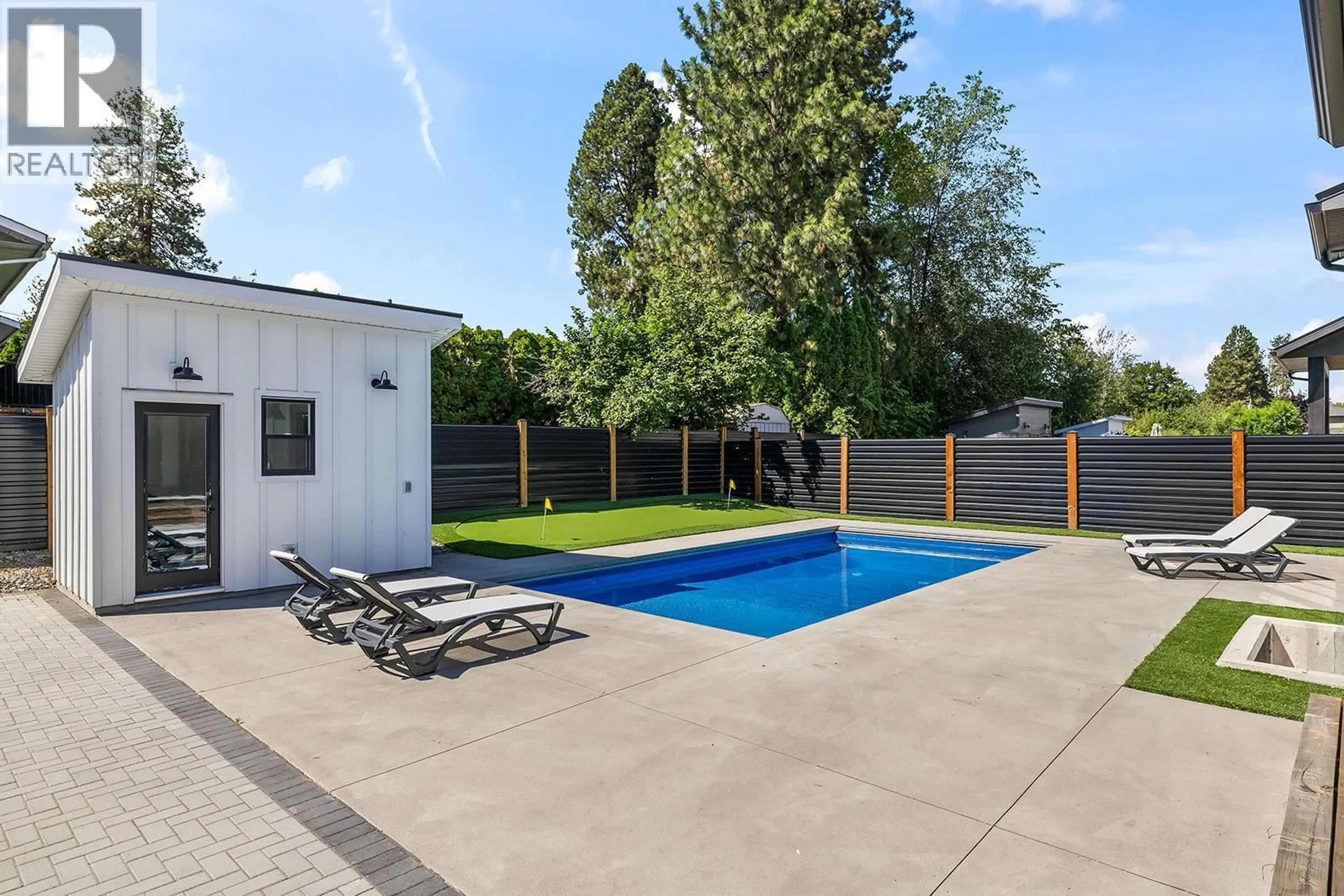 Pool for 693 BALSAM ROAD, Kelowna British Columbia V1W1C1