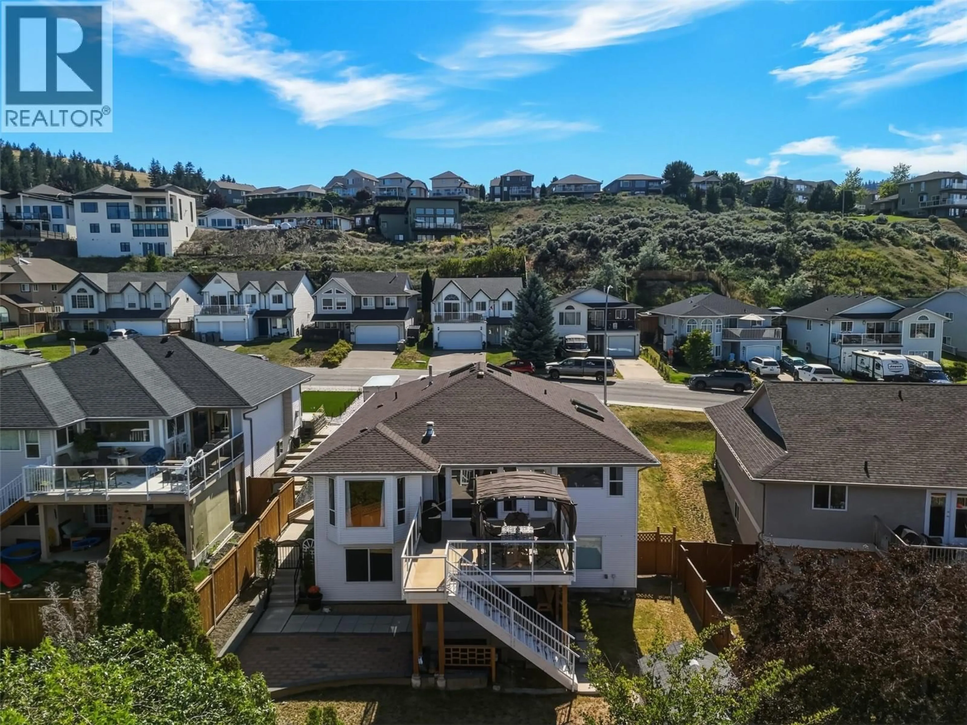 A pic from outside/outdoor area/front of a property/back of a property/a pic from drone, water/lake/river/ocean view for 684 DUNROBIN DRIVE, Kamloops British Columbia V1S1W4