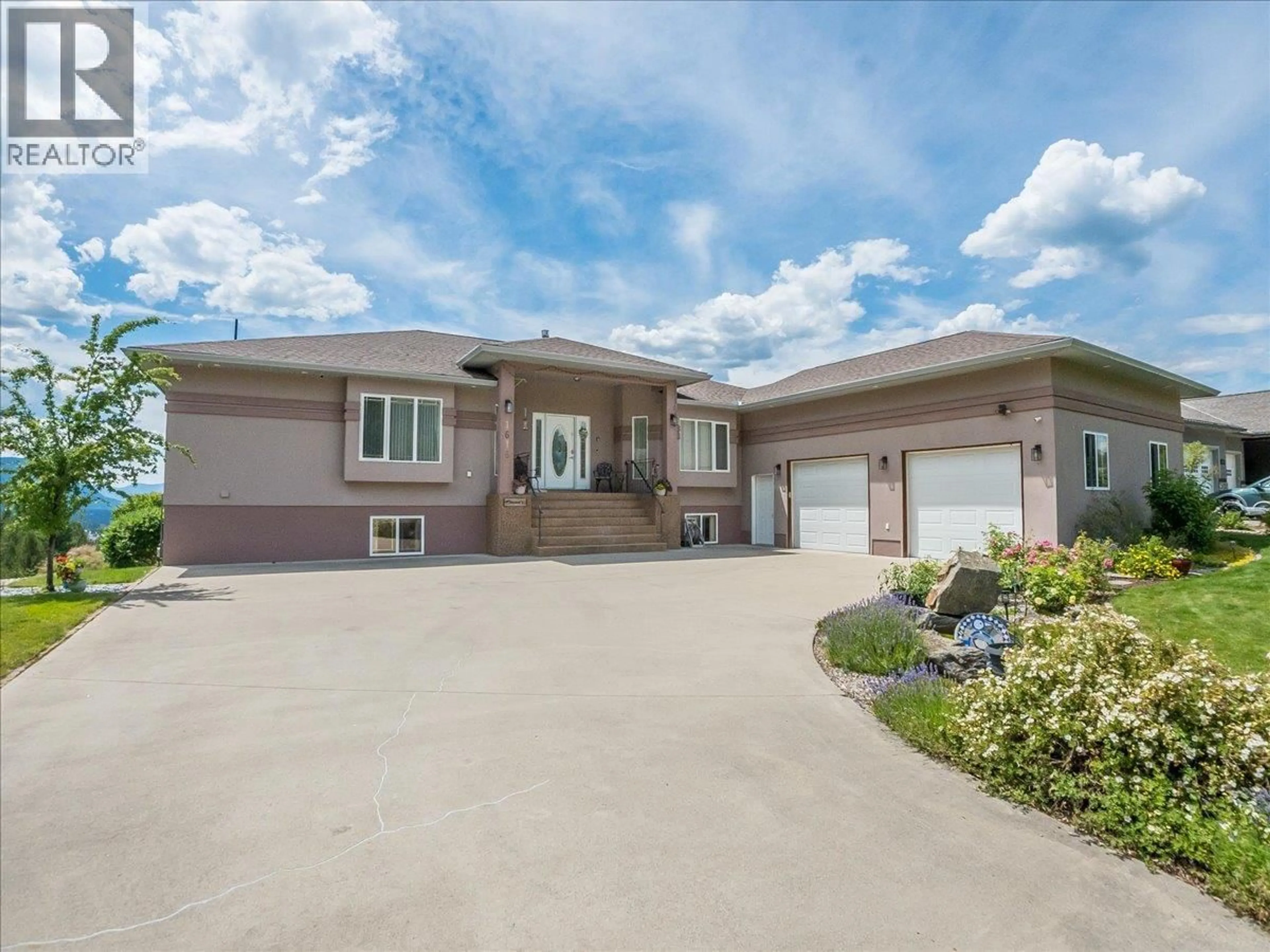 Home with vinyl exterior material, street for 1616 TOWER RIDGE ROAD, Castlegar British Columbia V1N4W7