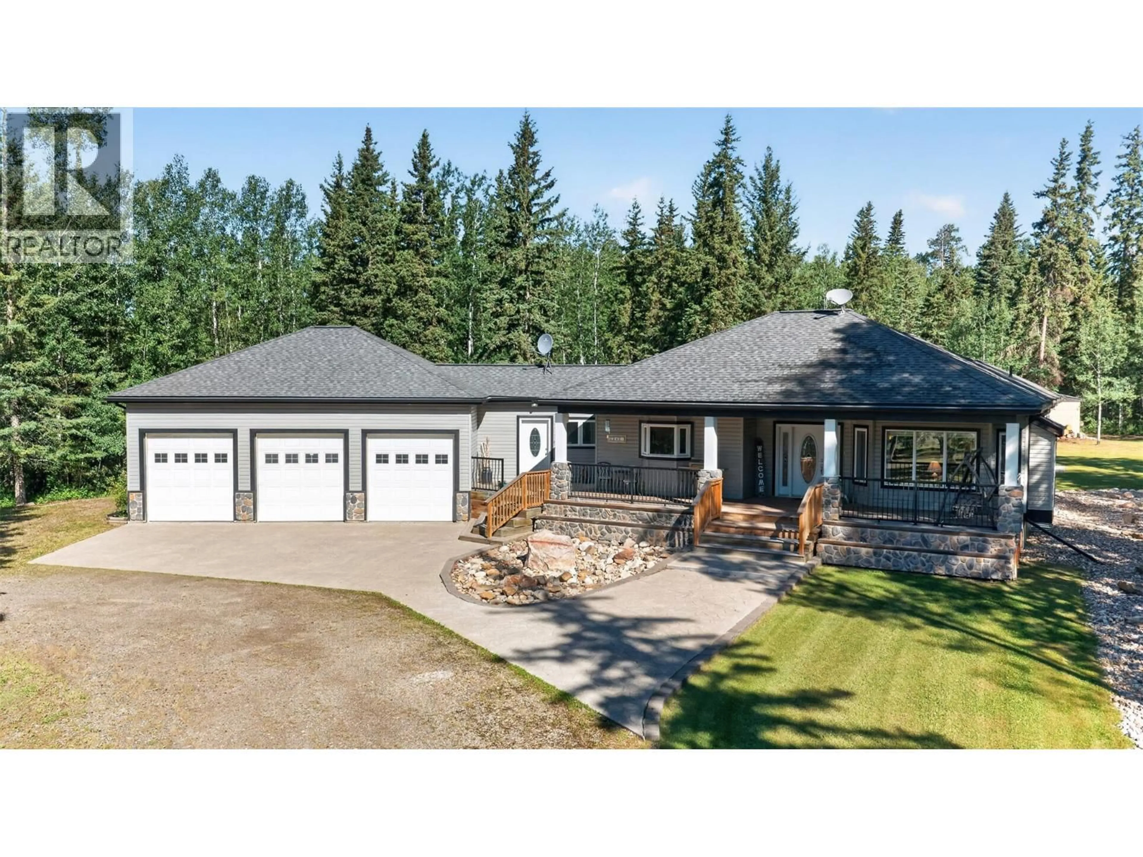 Home with vinyl exterior material, unknown for 5242 LEBELL ROAD, Dawson Creek British Columbia V1G0J4