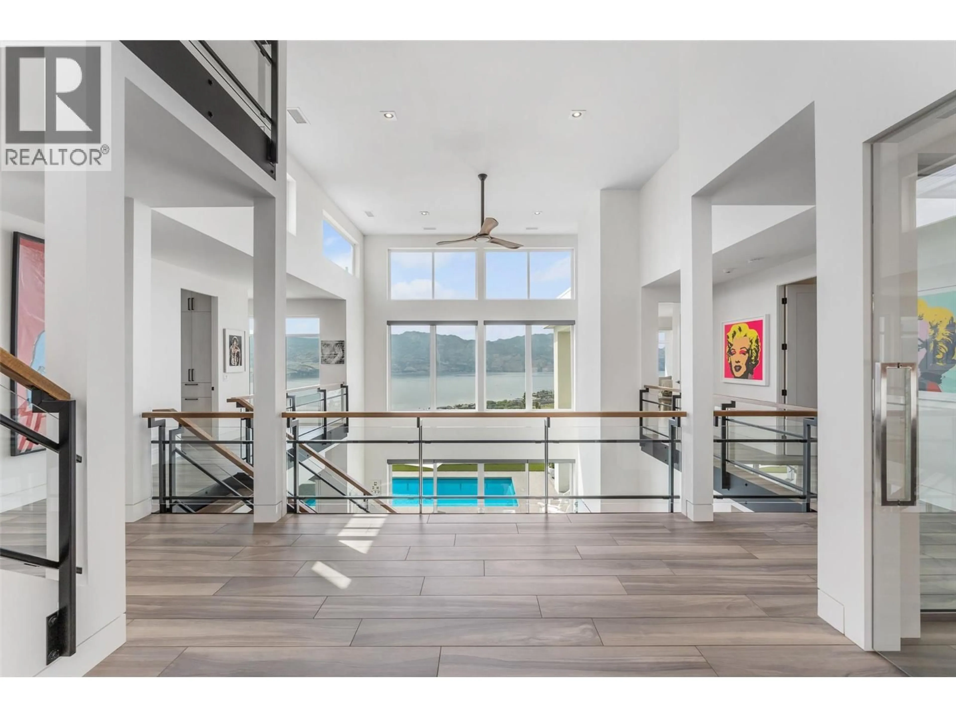 Indoor foyer for 1384 PINOT NOIR DRIVE, West Kelowna British Columbia V4T3J1