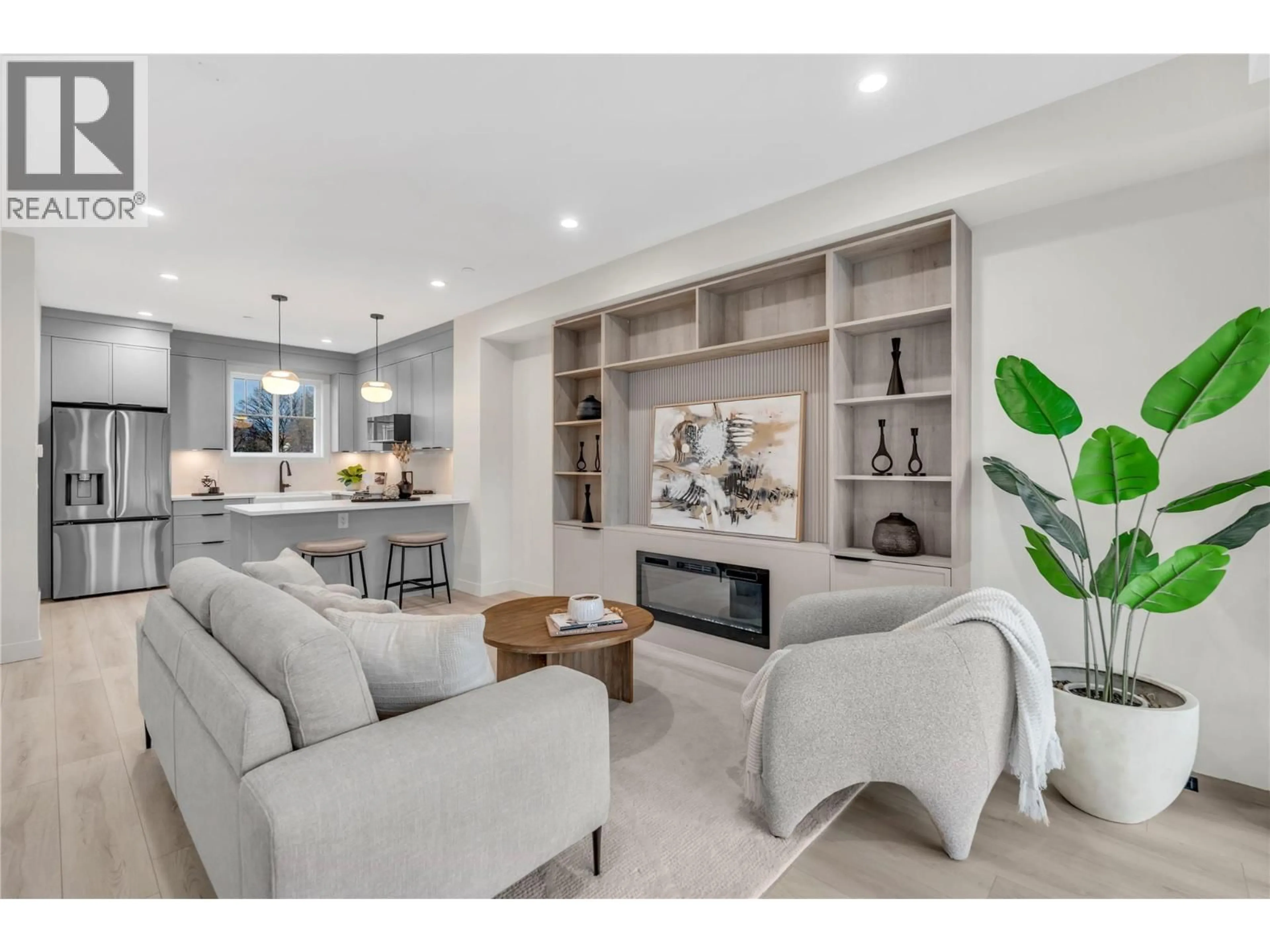 Living room with furniture, unknown for 110 - 784 ARGYLE STREET, Penticton British Columbia V2A0J6