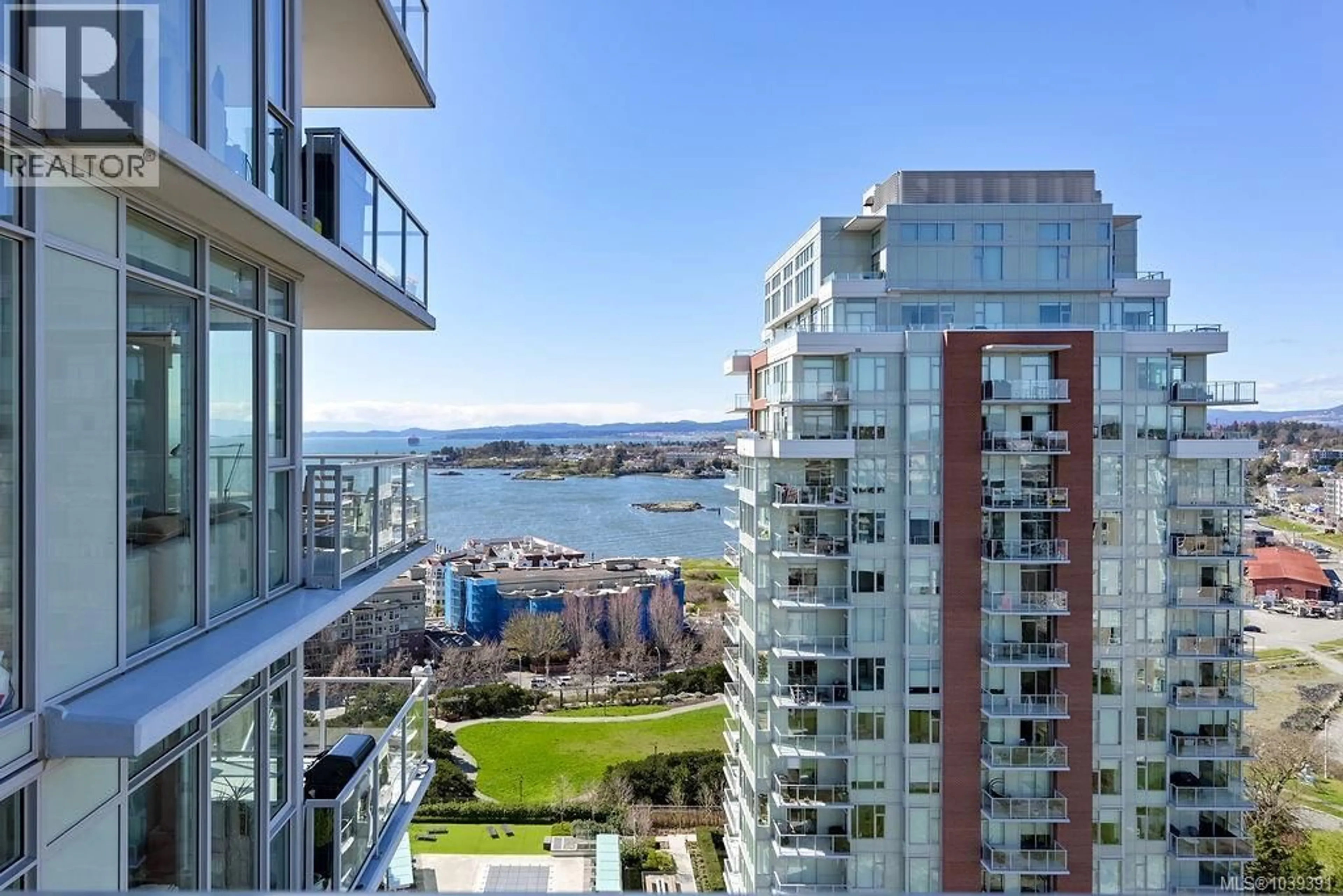 Balcony in the apartment, water/lake/river/ocean view for 1404 - 83 SAGHALIE ROAD, Victoria British Columbia V9A0E7