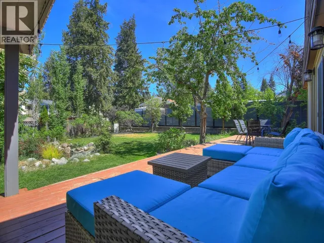 812 PARET ROAD, Kelowna 5