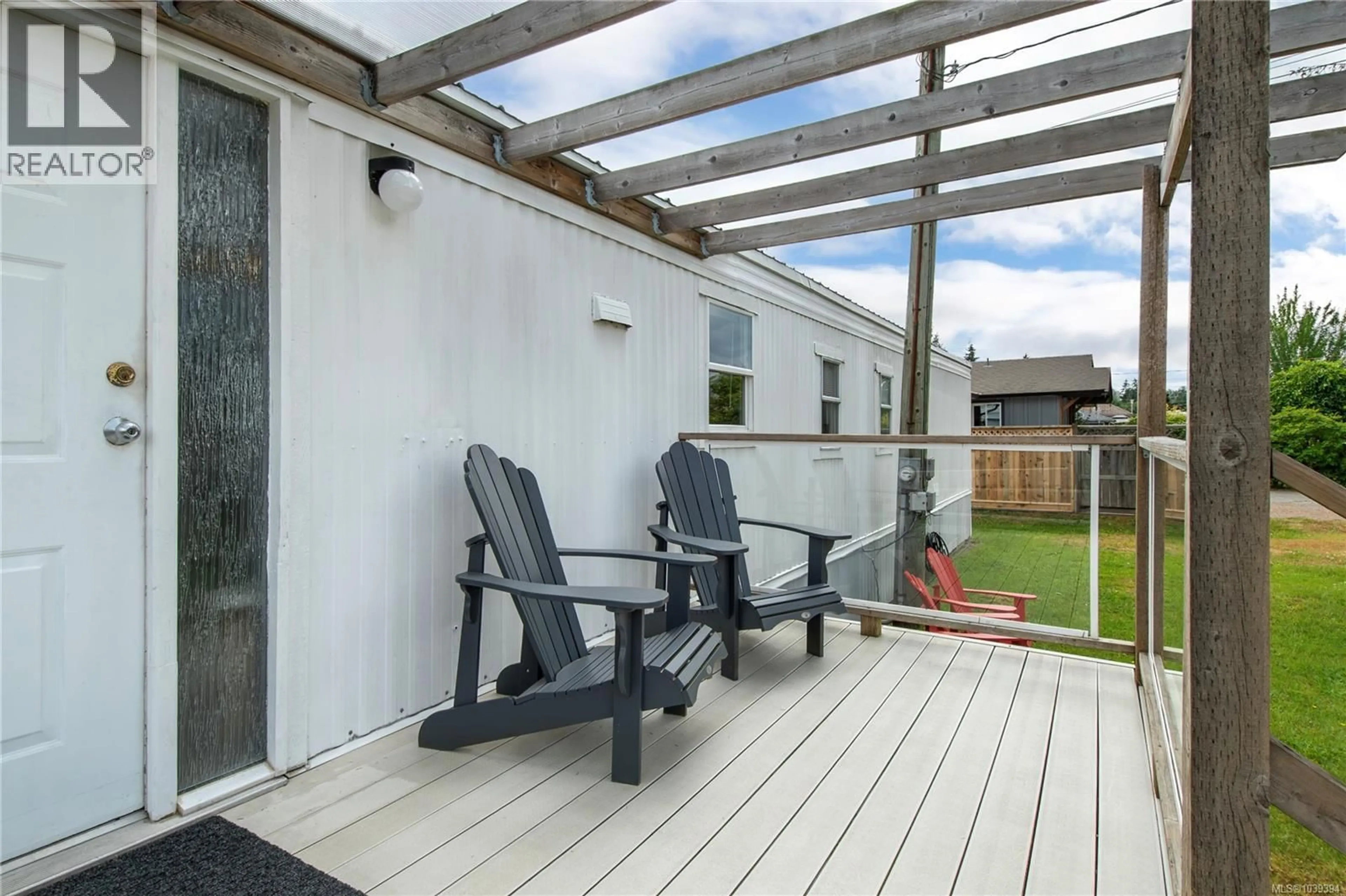 Patio, street for 2019 PALMER ROAD, Campbell River British Columbia V9W5M2