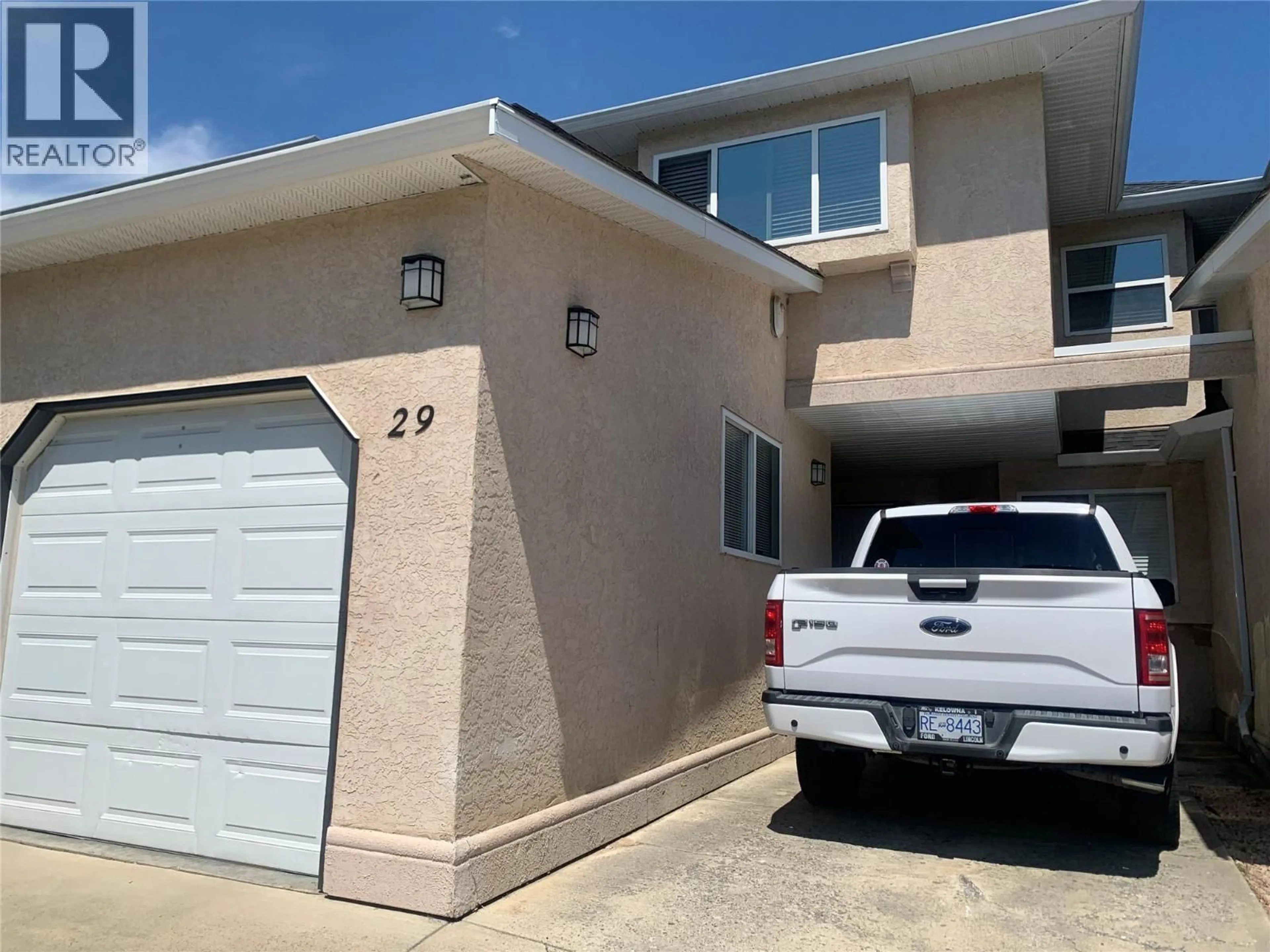 Home with vinyl exterior material, street for 29 - 313 WHITMAN ROAD, Kelowna British Columbia V1V2J4