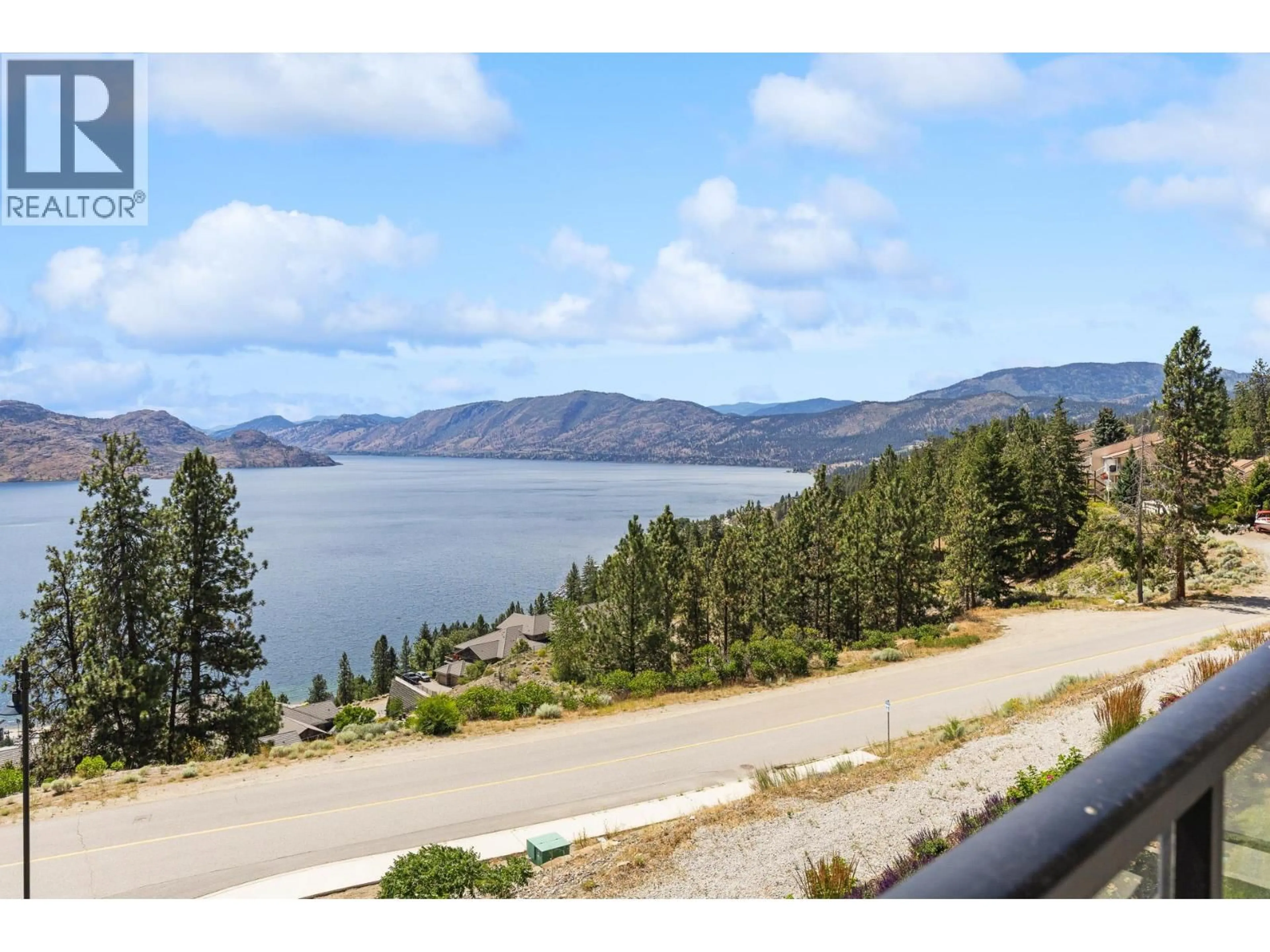 A pic from outside/outdoor area/front of a property/back of a property/a pic from drone, water/lake/river/ocean view for 117 - 4000 TRAILS PLACE, Peachland British Columbia V0H1X5